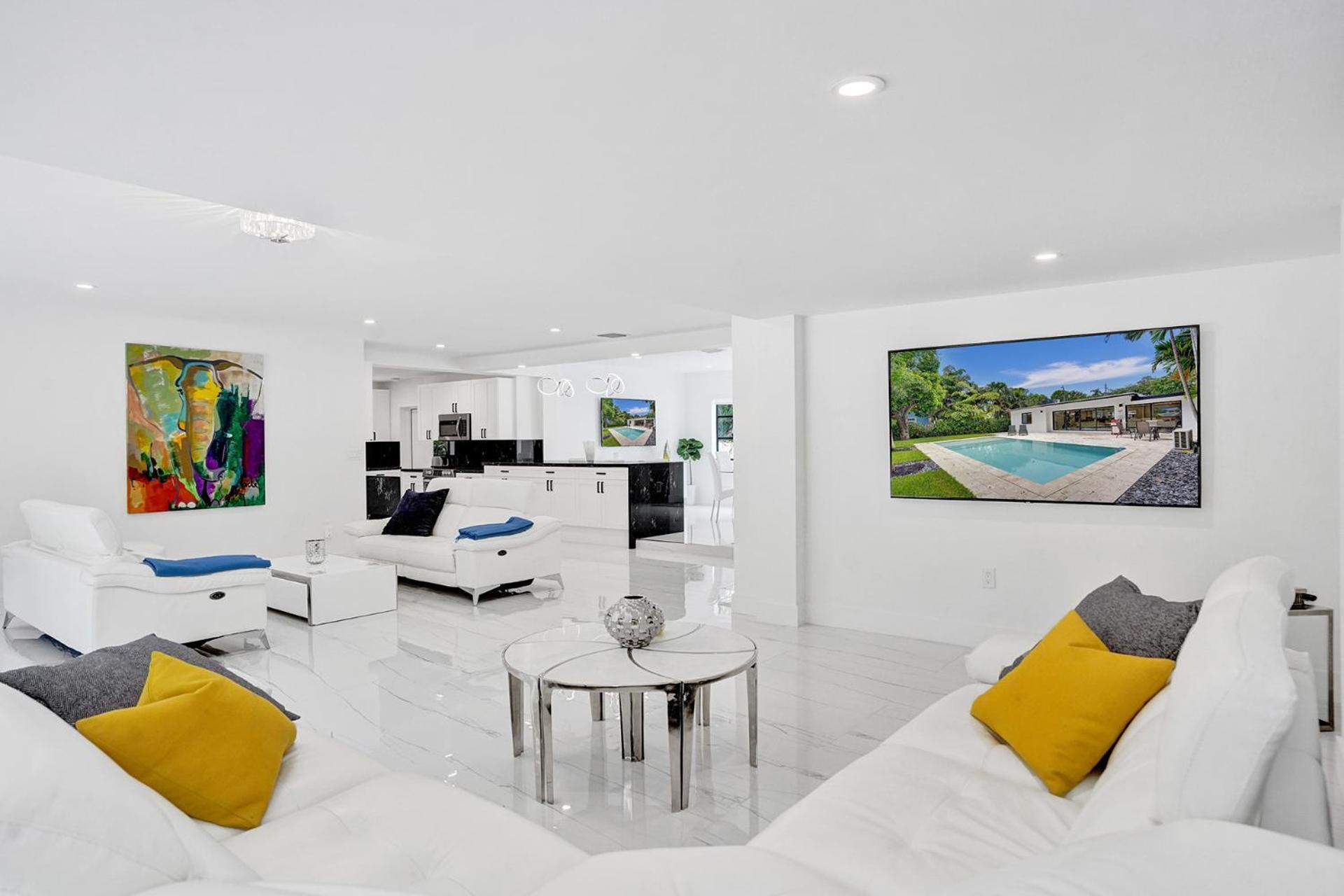 Holiday home Hibiscus House