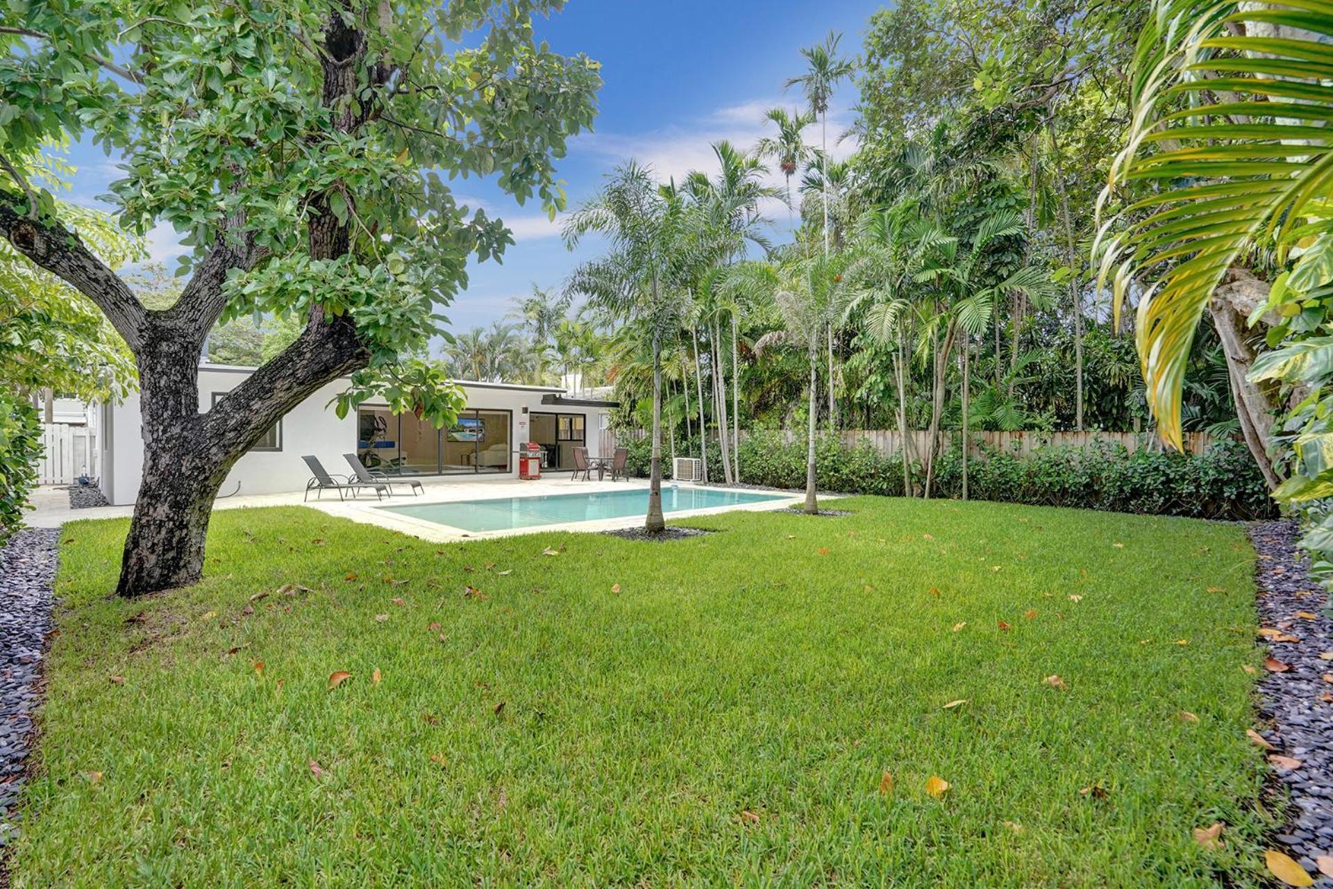 Hibiscus House *