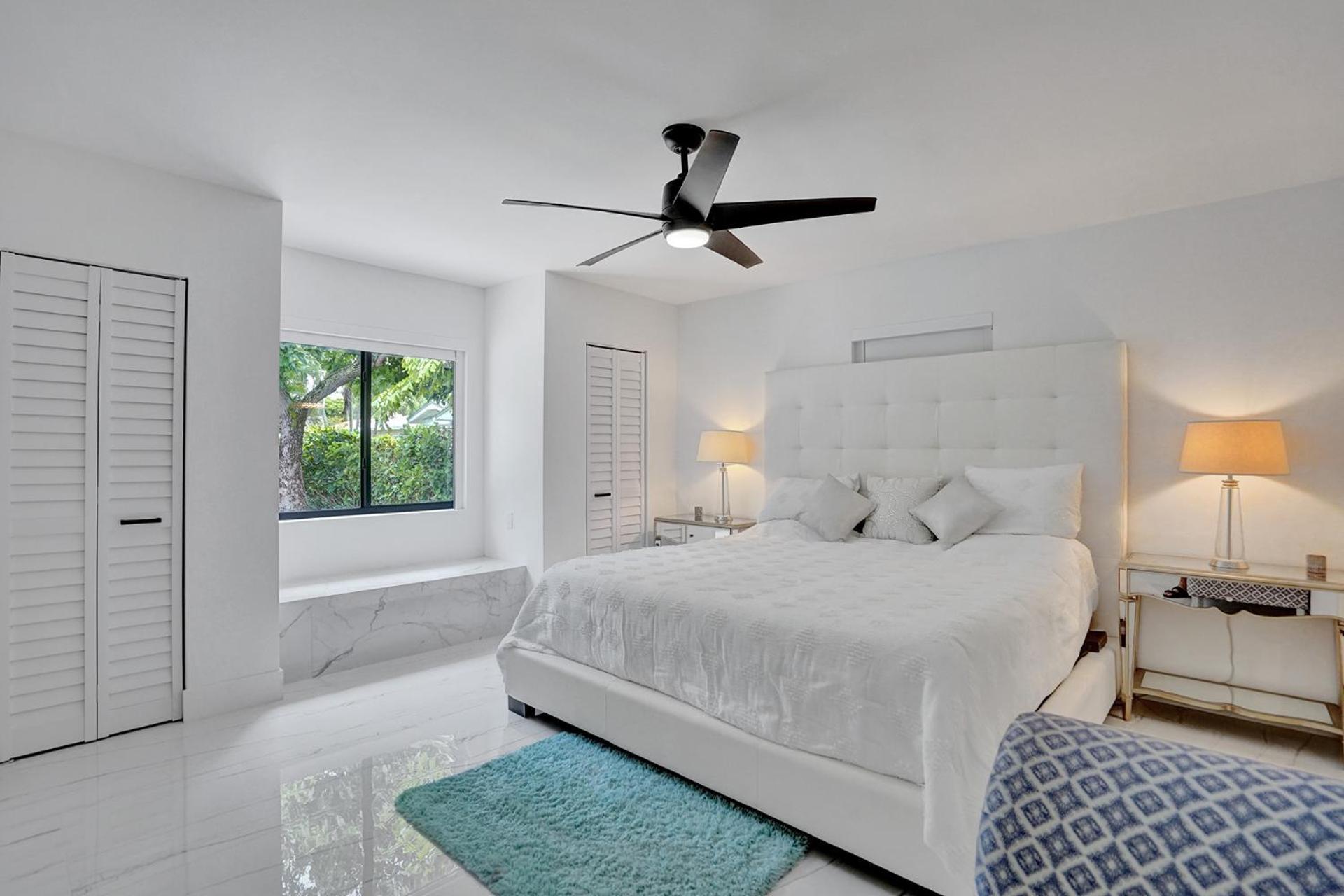 Holiday home Hibiscus House *