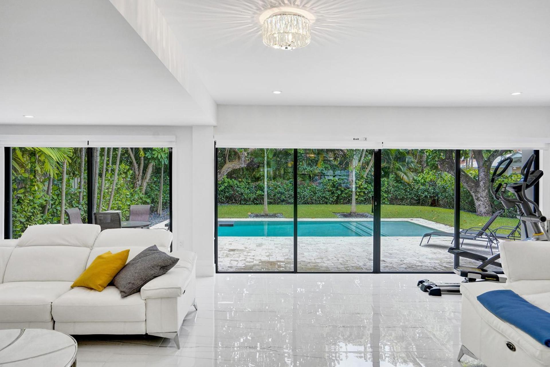 Hibiscus House * Fort Lauderdale