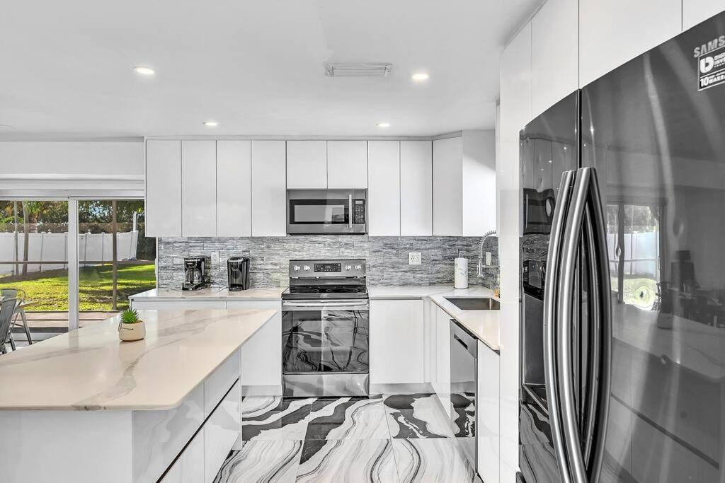 Modern Ocean House Hollywood Hard Rock Casino Fort Lauderdale