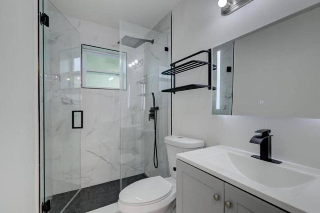 Miamivice Olas Near And Park W Fire Pit Apartment