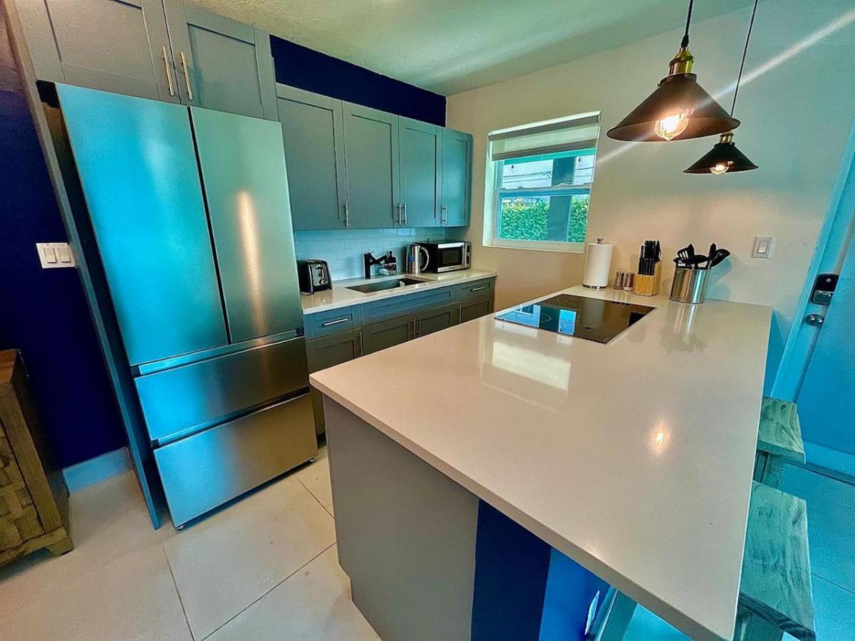 Apartment Miamivice Olas Near And Park W Fire Pit *