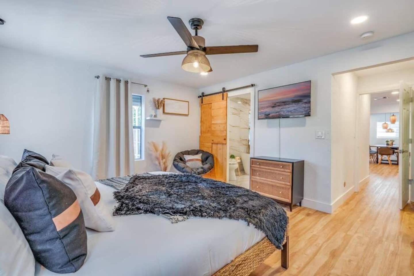 Fox Garden-heated Pool-spa- Boho-downtown & * Fort Lauderdale