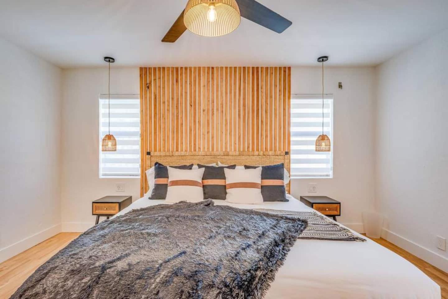 Villa Fox Garden-heated Pool-spa- Boho-downtown &