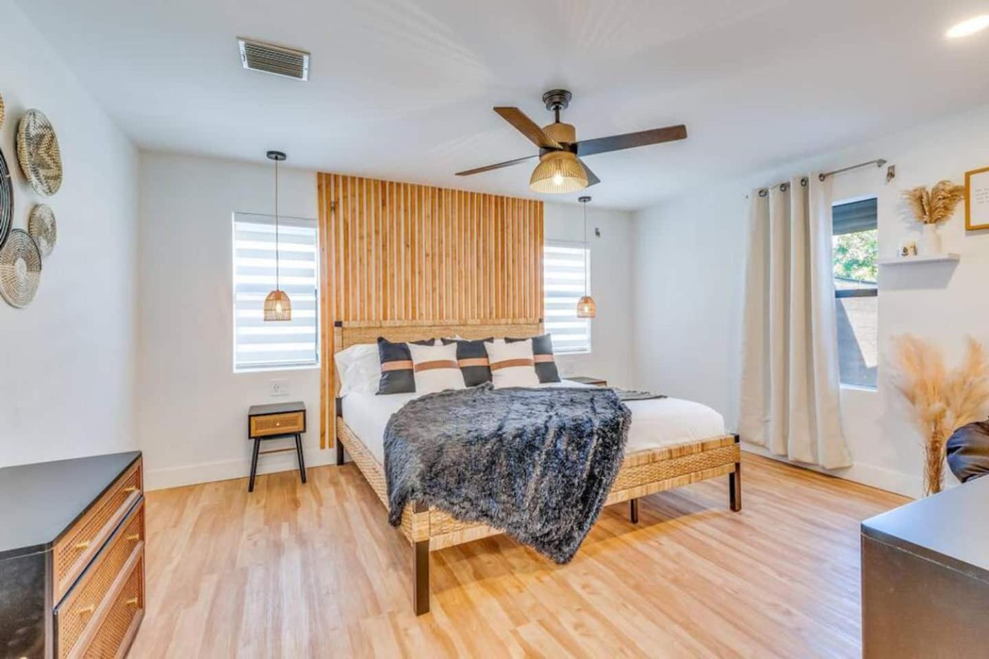 Fox Garden-heated Pool-spa- Boho-downtown & *