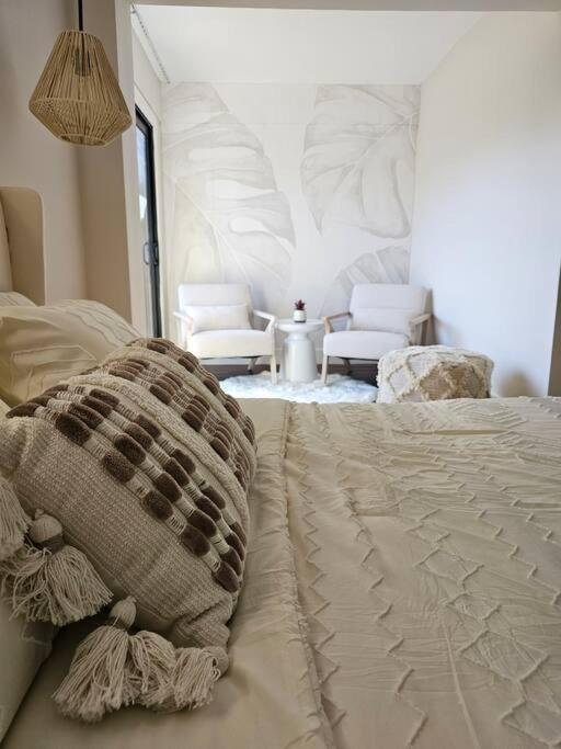 Apartment Newly-renovated, Designer Close To The *