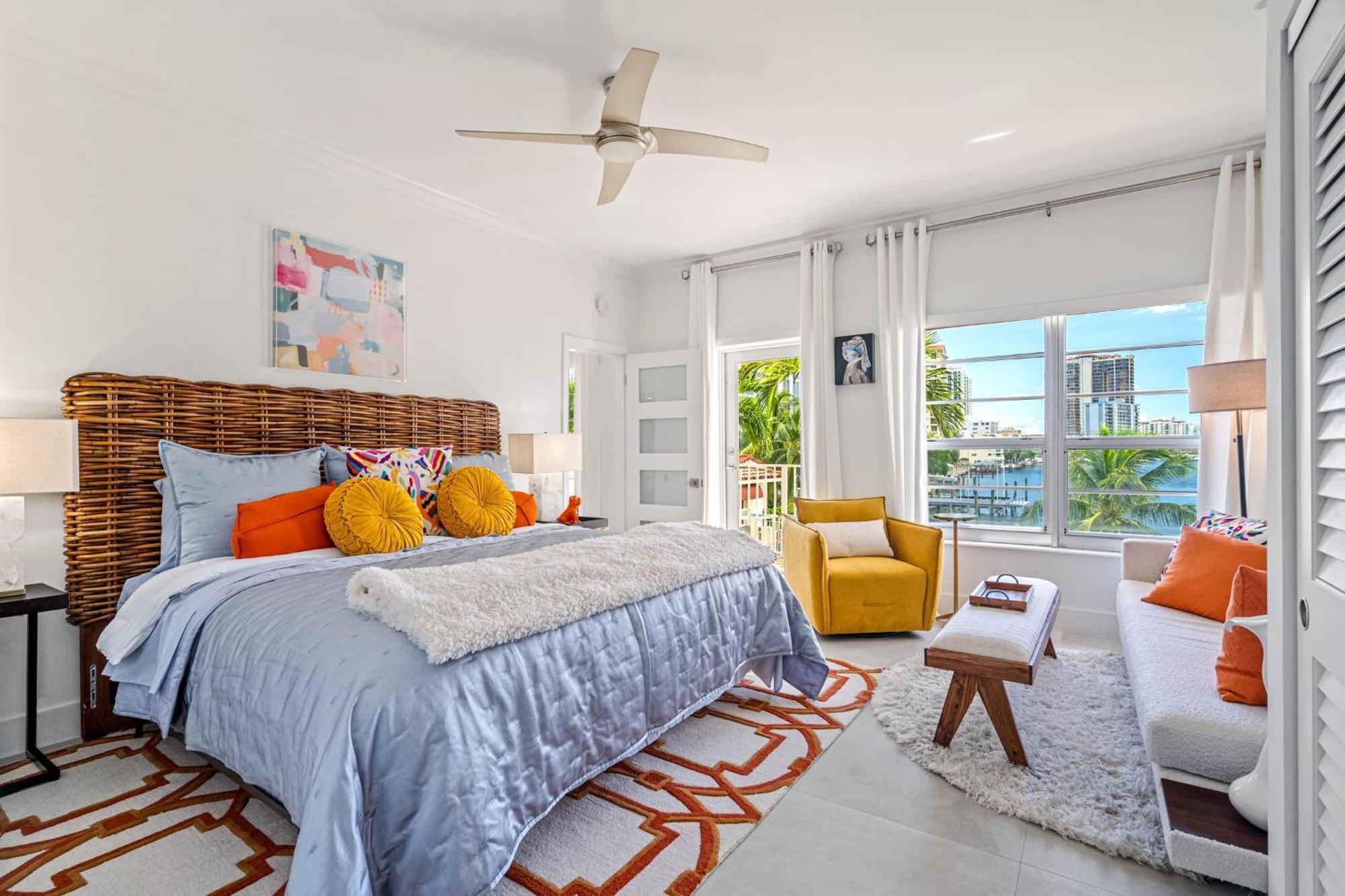 Apartment Walk To Ft Lauderdale - Water Views & Pool Fort Lauderdale
