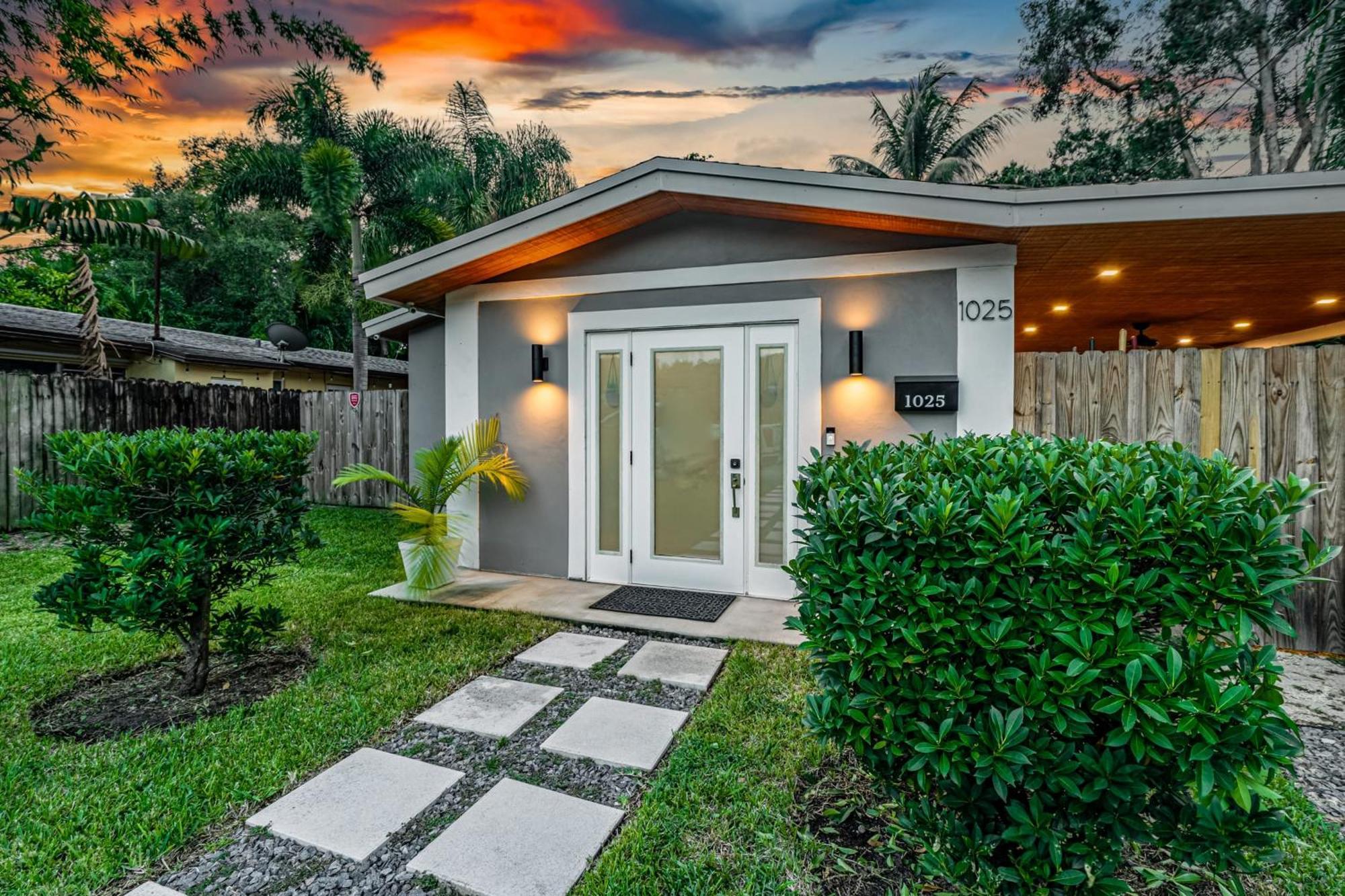 Holiday home Zen Retreat - Sauna Pool Cold Plunge & Fort Lauderdale