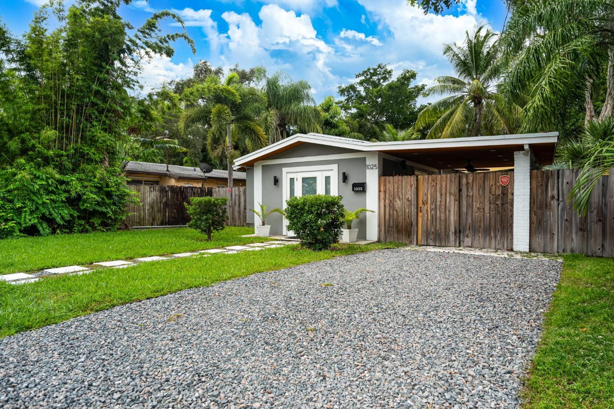Zen Retreat - Sauna Pool Cold Plunge & Holiday home Fort Lauderdale