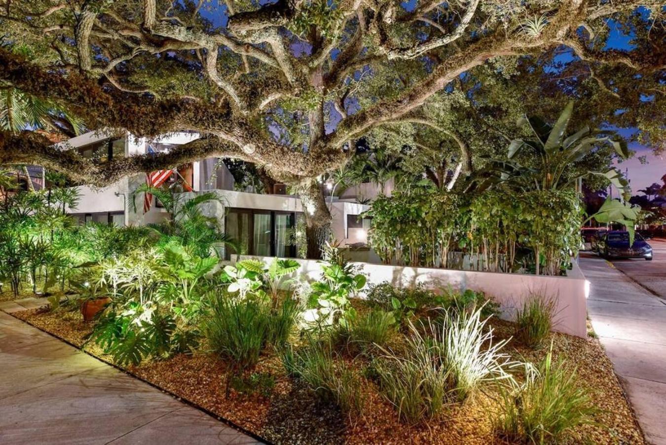 Olas Hammocks Unit 4 By Pmi Holiday home Fort Lauderdale