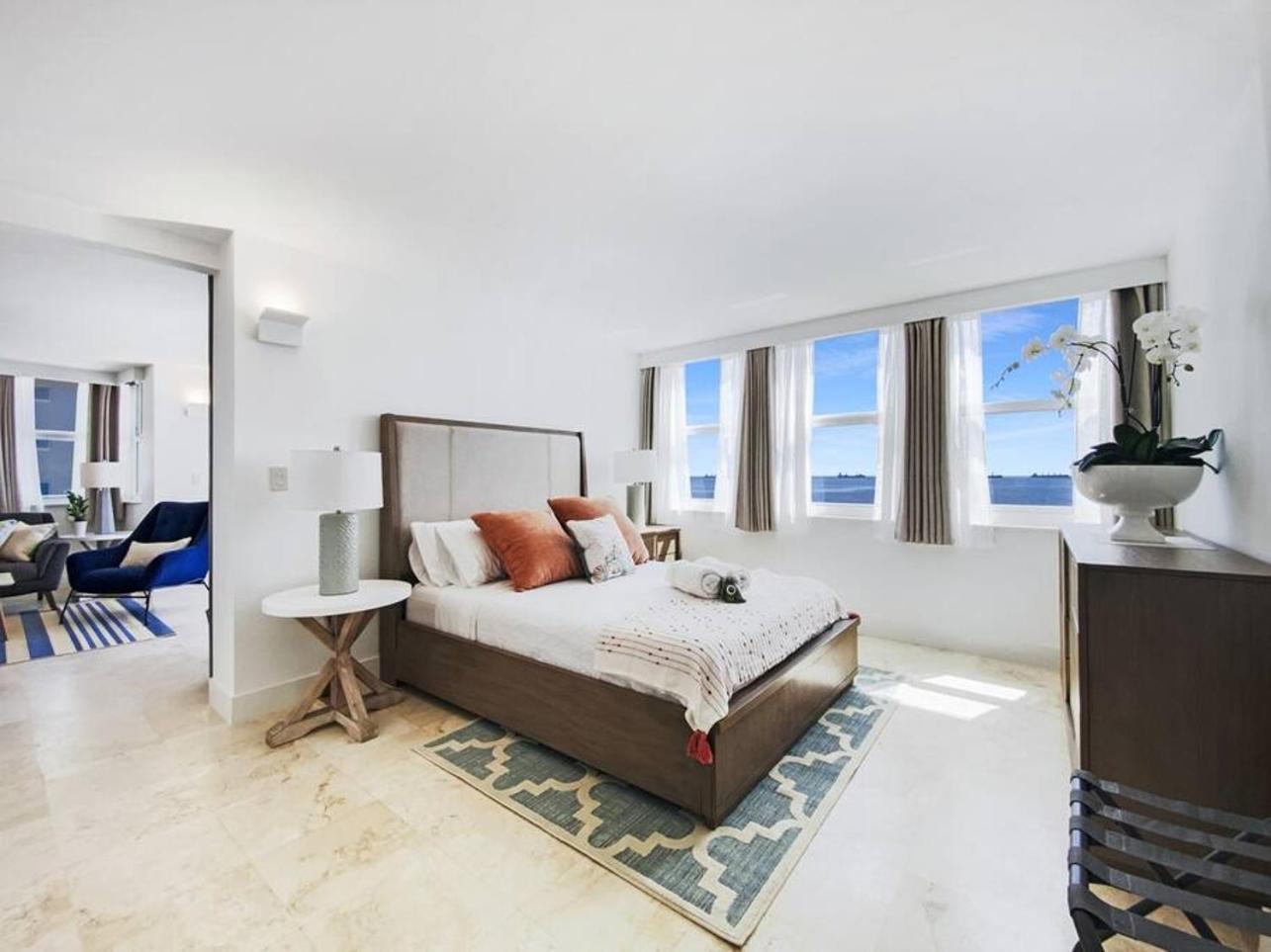 Luxury Beachfront By Pmi Holiday home Fort Lauderdale