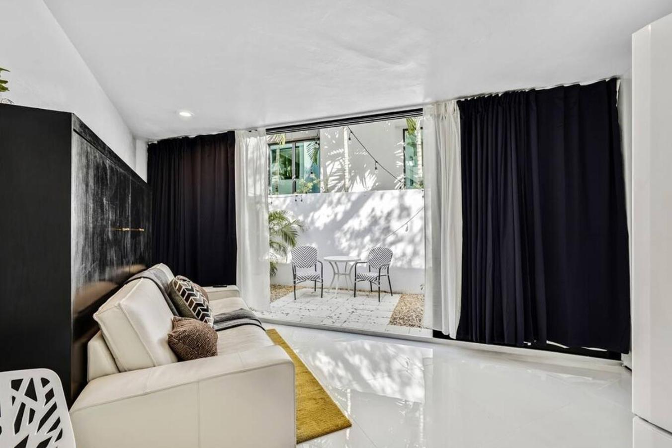 Olas Hammocks Unit 3 By Pmi Fort Lauderdale