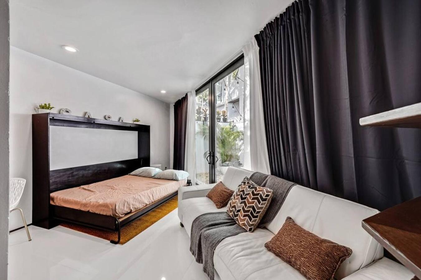 Olas Hammocks Unit 3 By Pmi * Fort Lauderdale