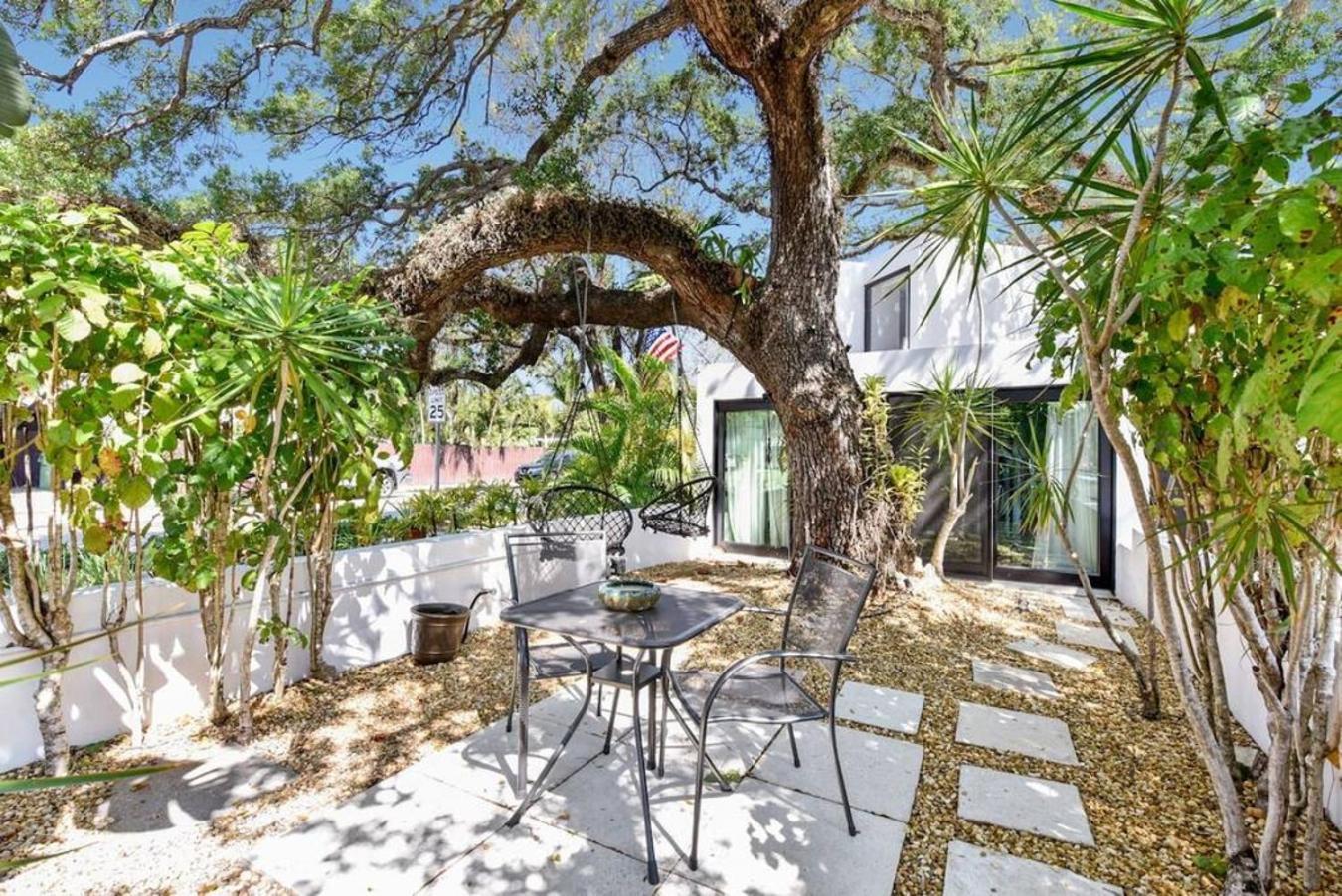 Olas Hammocks Unit 4 By Pmi Holiday home *