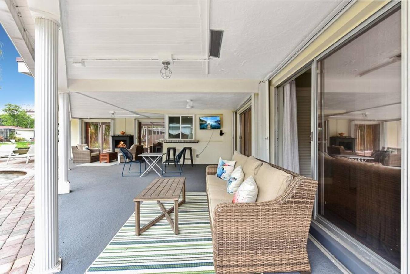Wpool By Pmi Op Canal Holiday home Fort Lauderdale