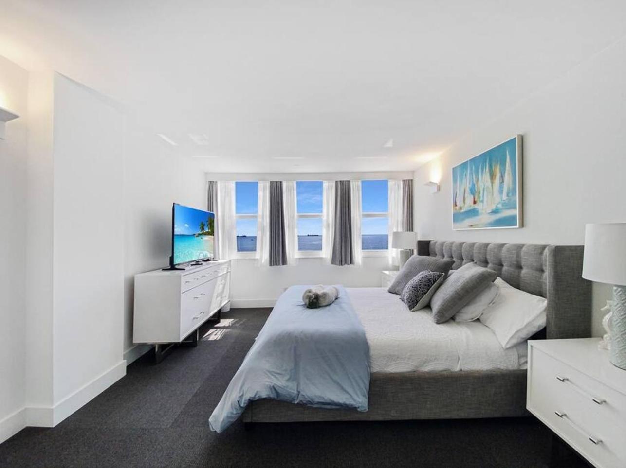Luxury Beachfront By Pmi Holiday home
