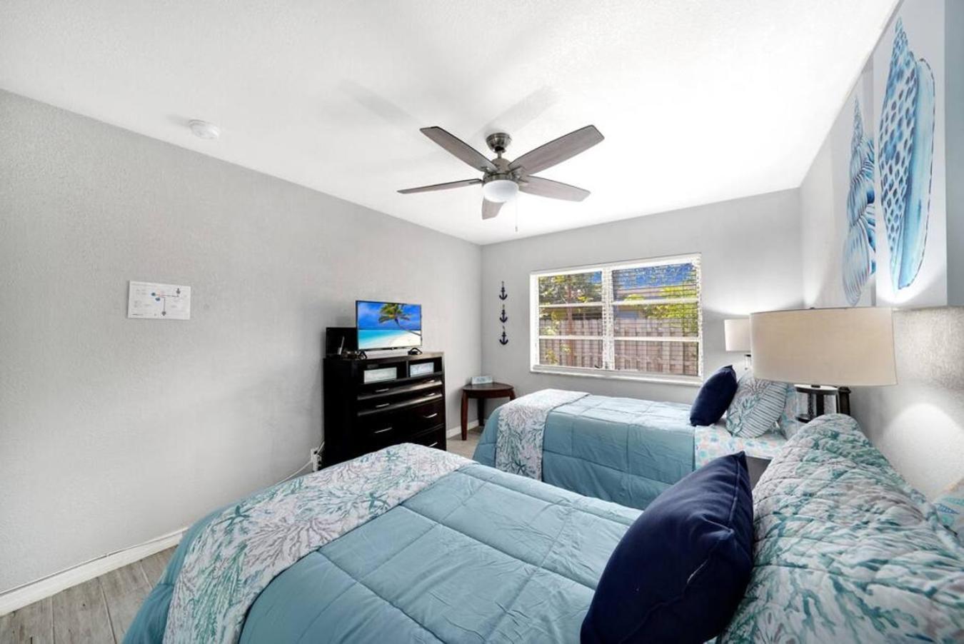 Lovely 1 Bedroom - Just Beachy By Pmi Apartment *