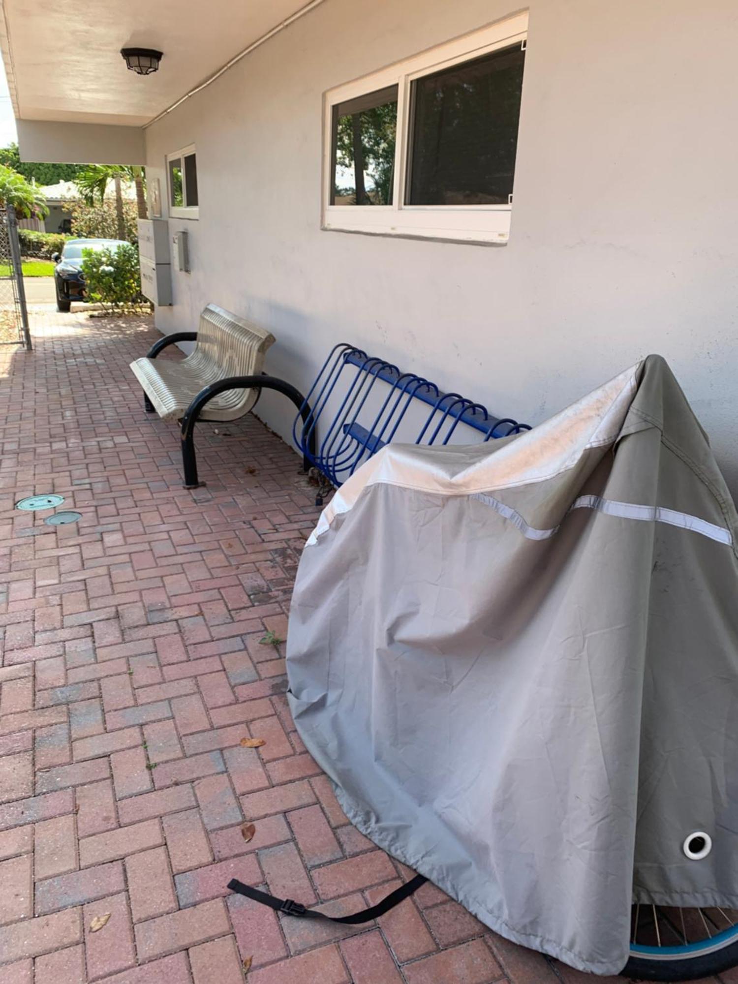 Private One Bedroom One Full Bath In Desired Location * Fort Lauderdale