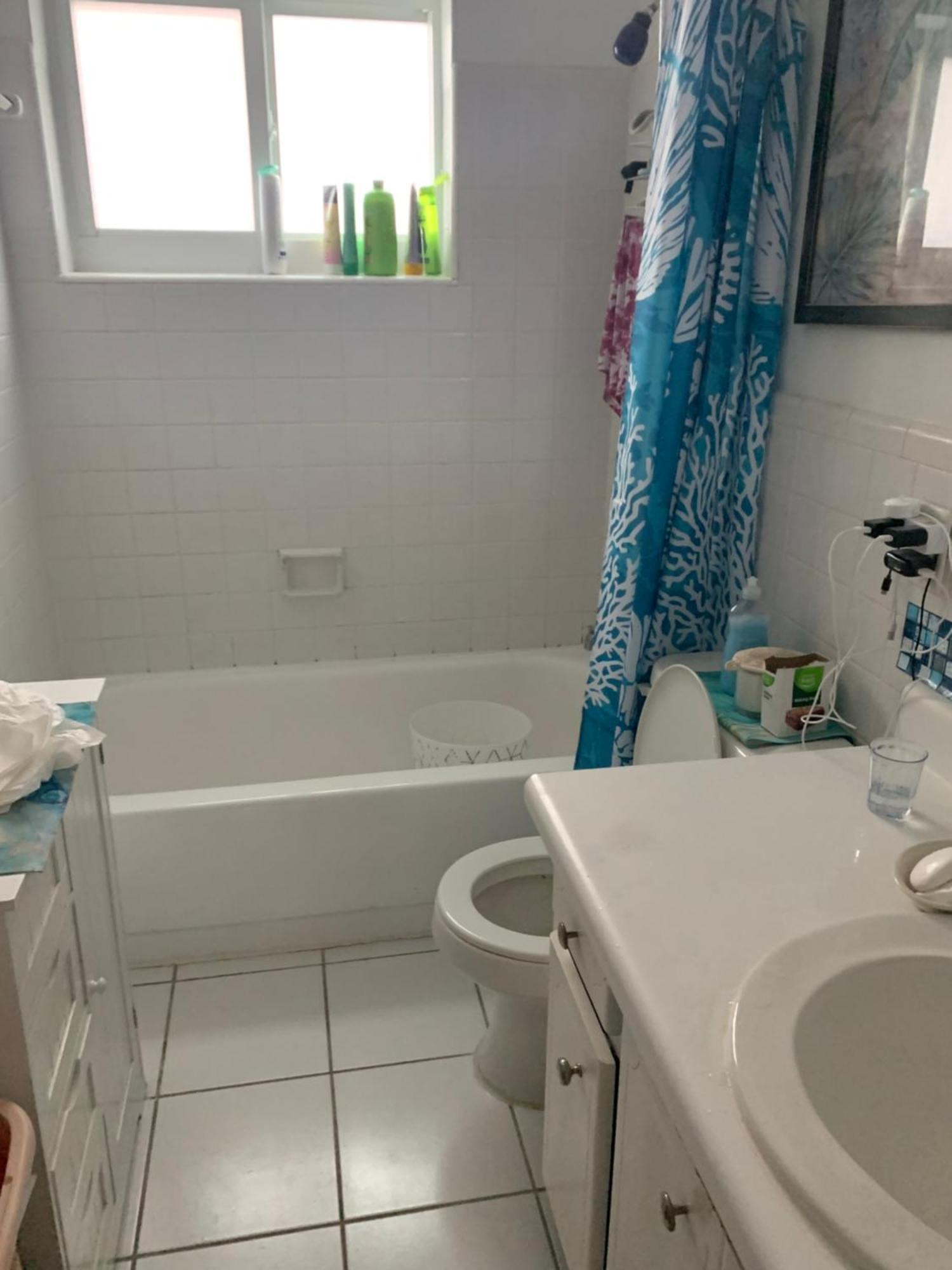 Private One Bedroom One Full Bath In Desired Location Apartment Fort Lauderdale