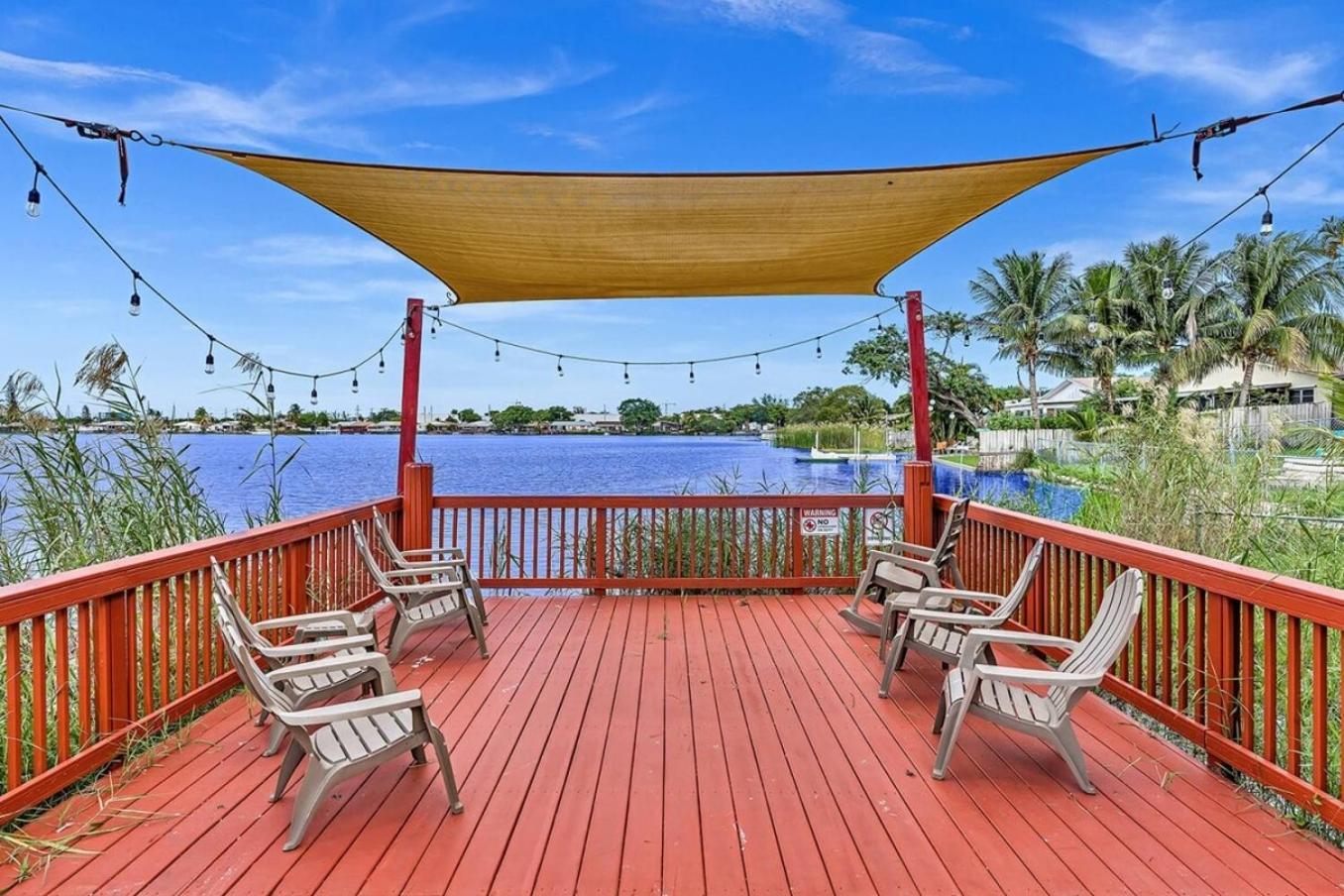Beautiful Cozy Lakefront Homecasinoairportbeach Holiday home *
