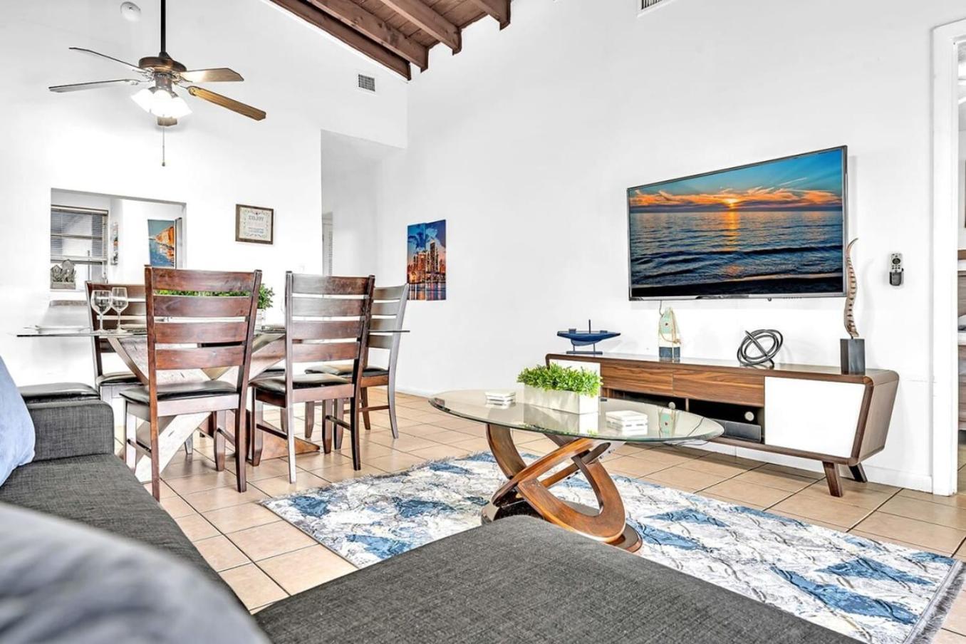 Lakeview House Near F Lauderdale L1 *