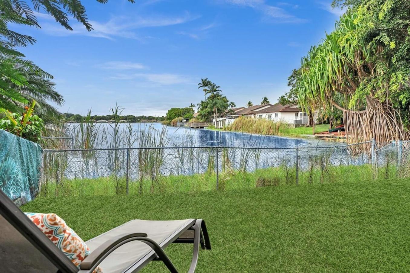 Lakeview House Near F Lauderdale L1