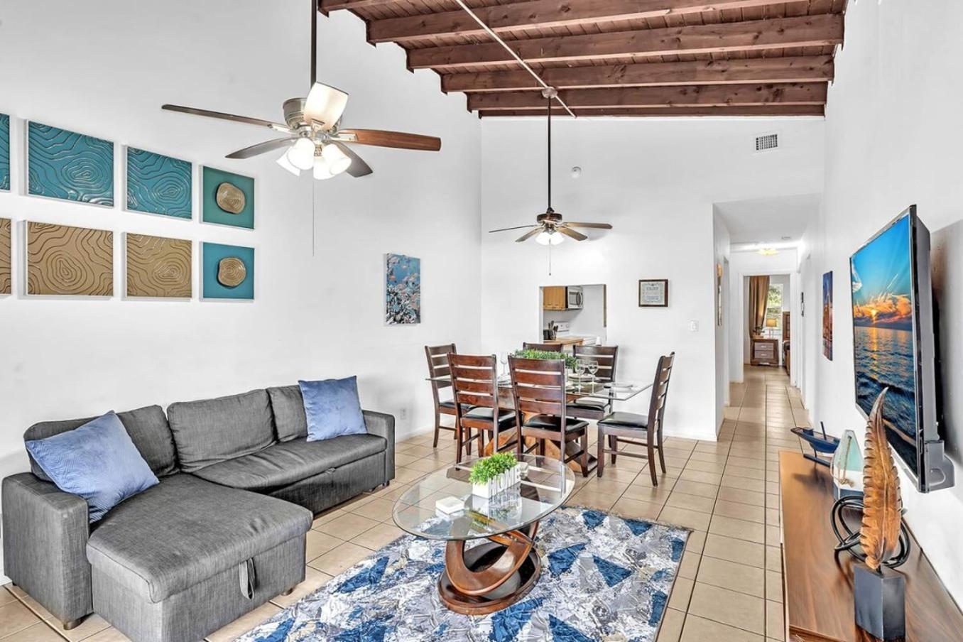 Lakeview House Near F Lauderdale L1 Holiday home *