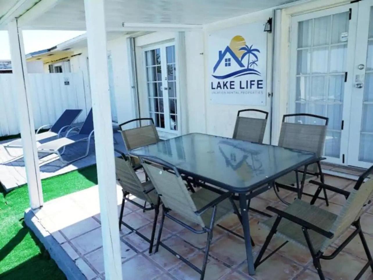 Holiday home Lakeside 3br Retreat With Private Yard & Kayak Use Fort Lauderdale