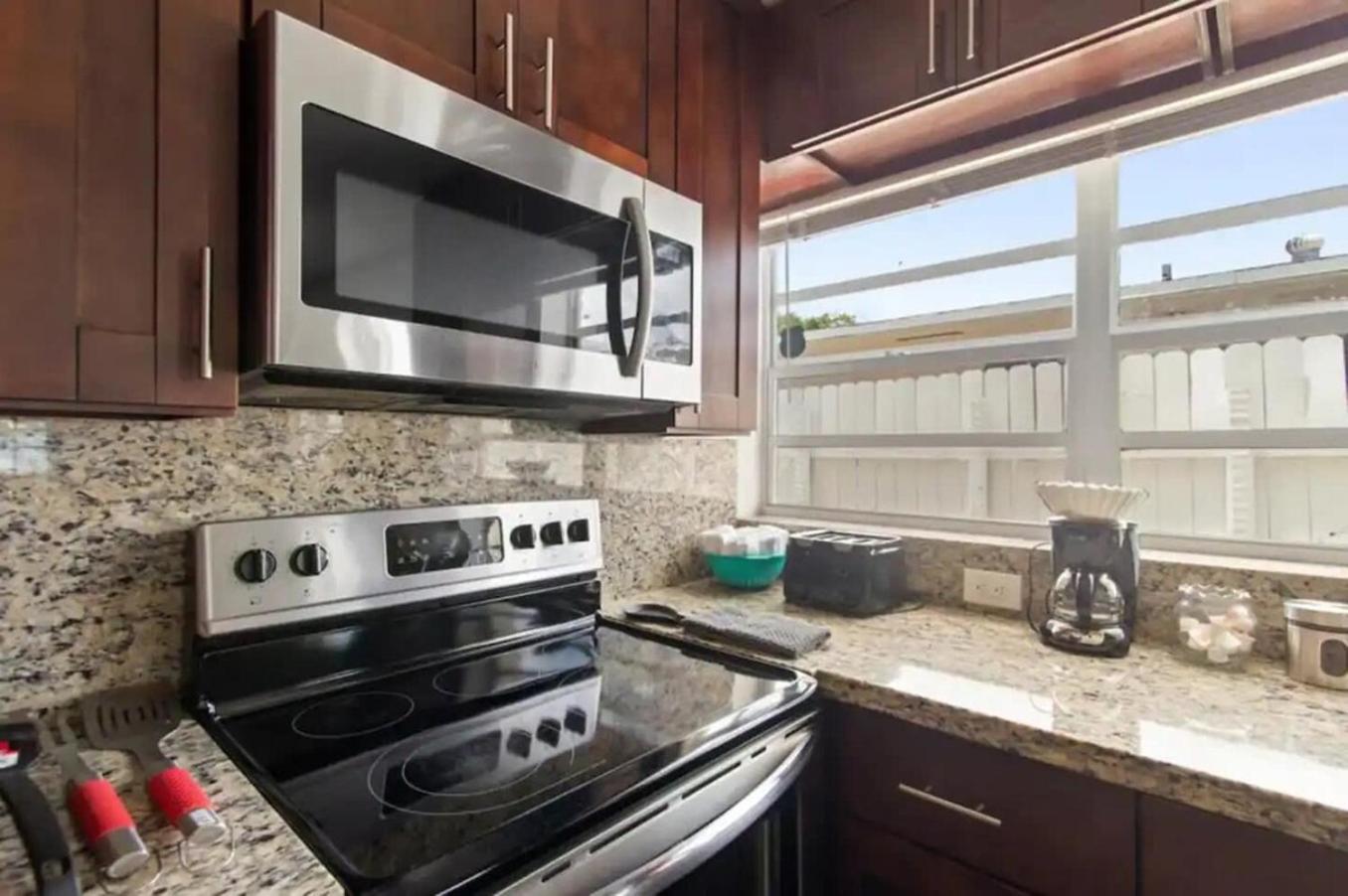 Holiday home Lakeside 3br Retreat With Private Yard & Kayak Use Fort Lauderdale