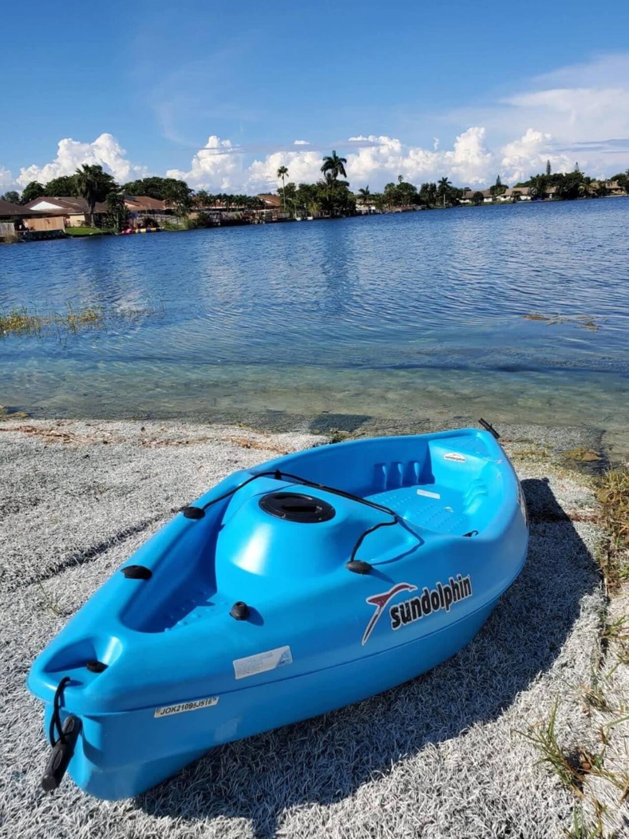 Holiday home Lakeside 3br Retreat With Private Yard & Kayak Use