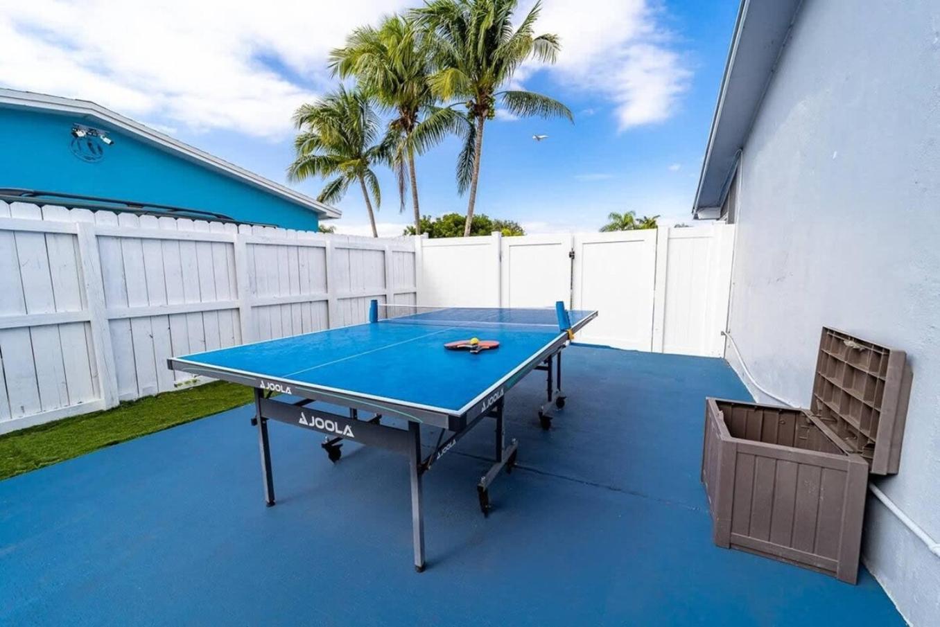 Private Heated Pool In Ftl Near Fort Lauderdale