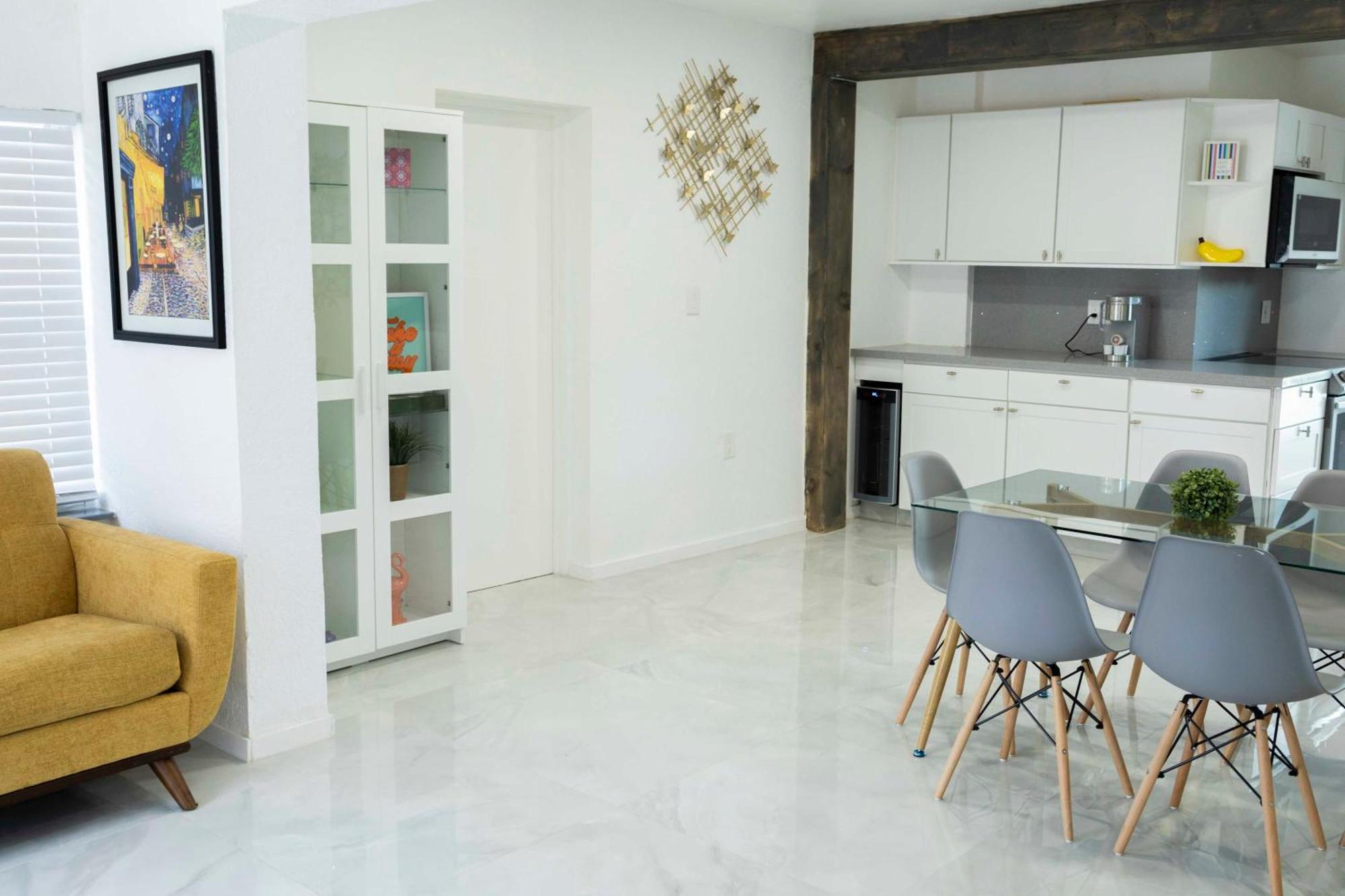 Alma House Pool Bbq Playground And Playroom Family Holiday home Fort Lauderdale