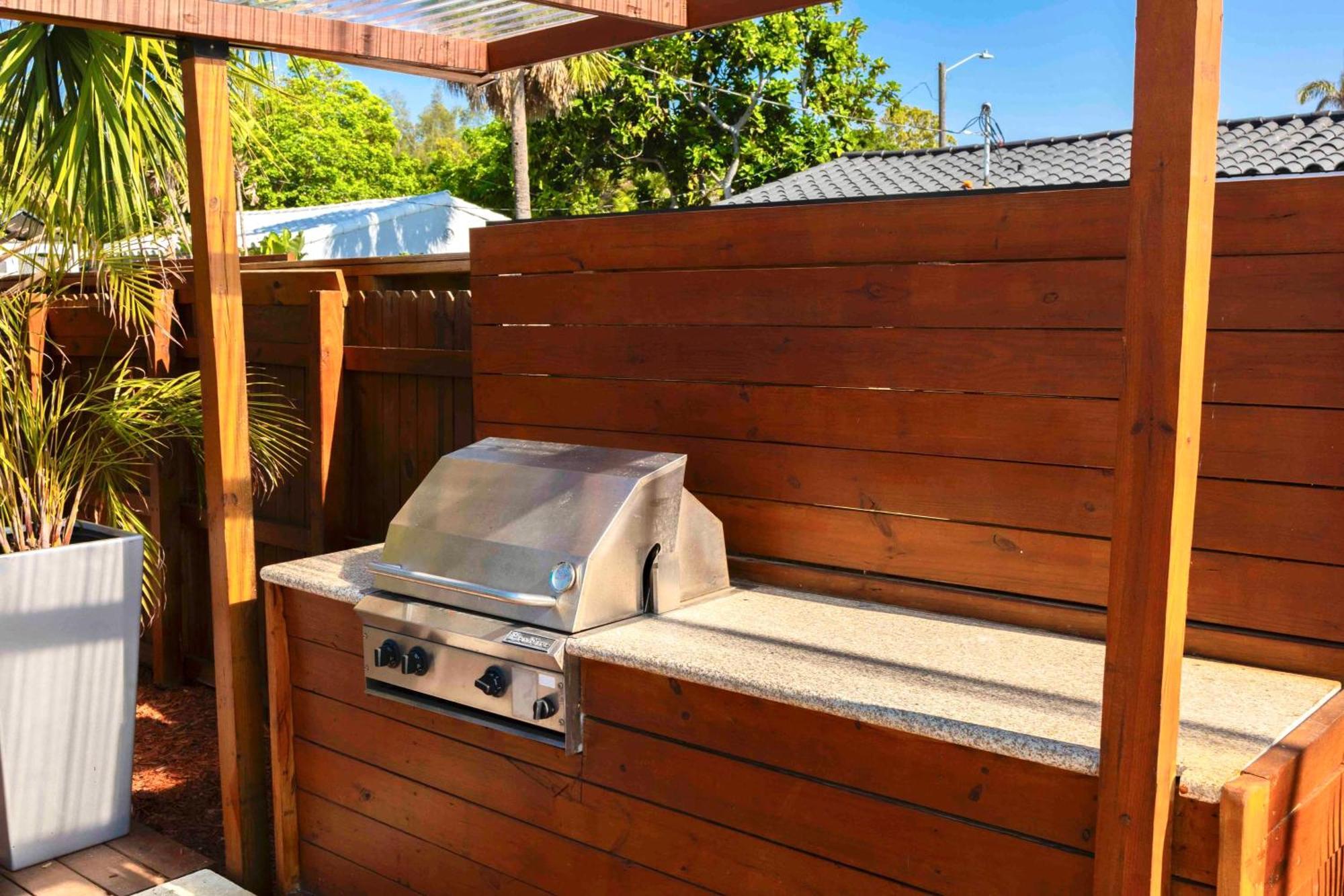 Holiday home Alma House Pool Bbq Playground And Playroom Family *