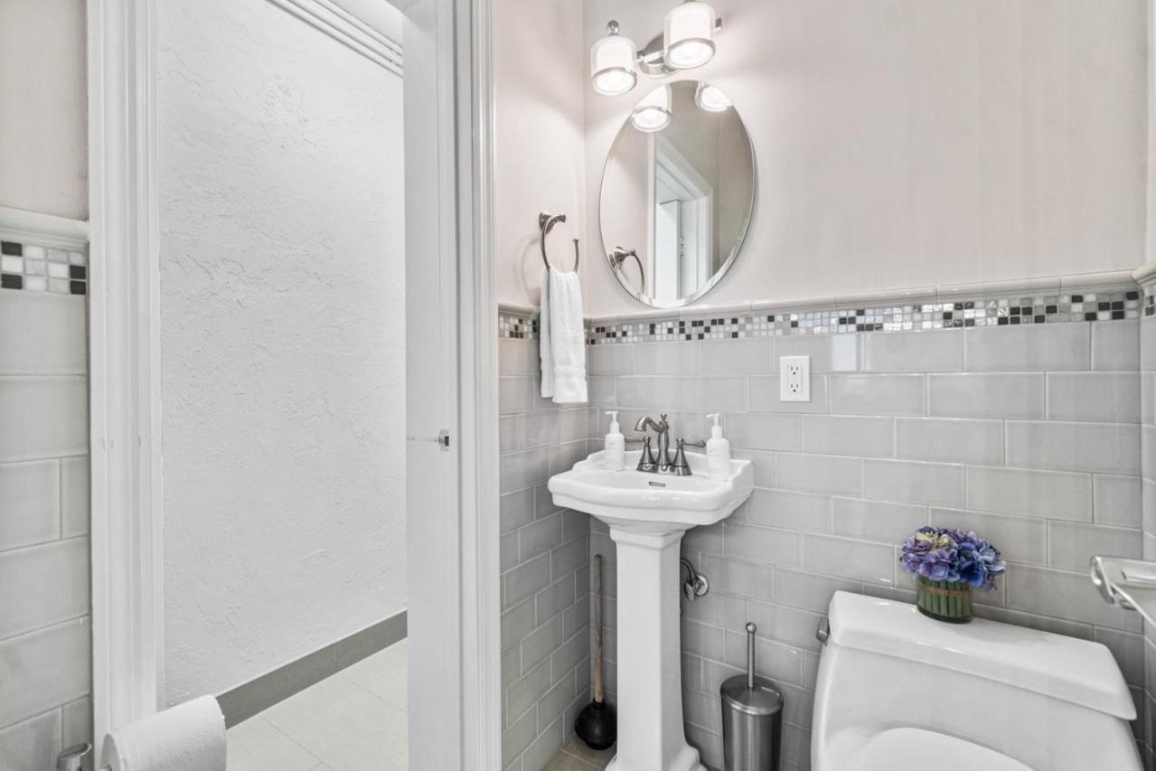 Holiday home Steps To Heated Pool 2 Together Sugar Key Resldences Fort Lauderdale