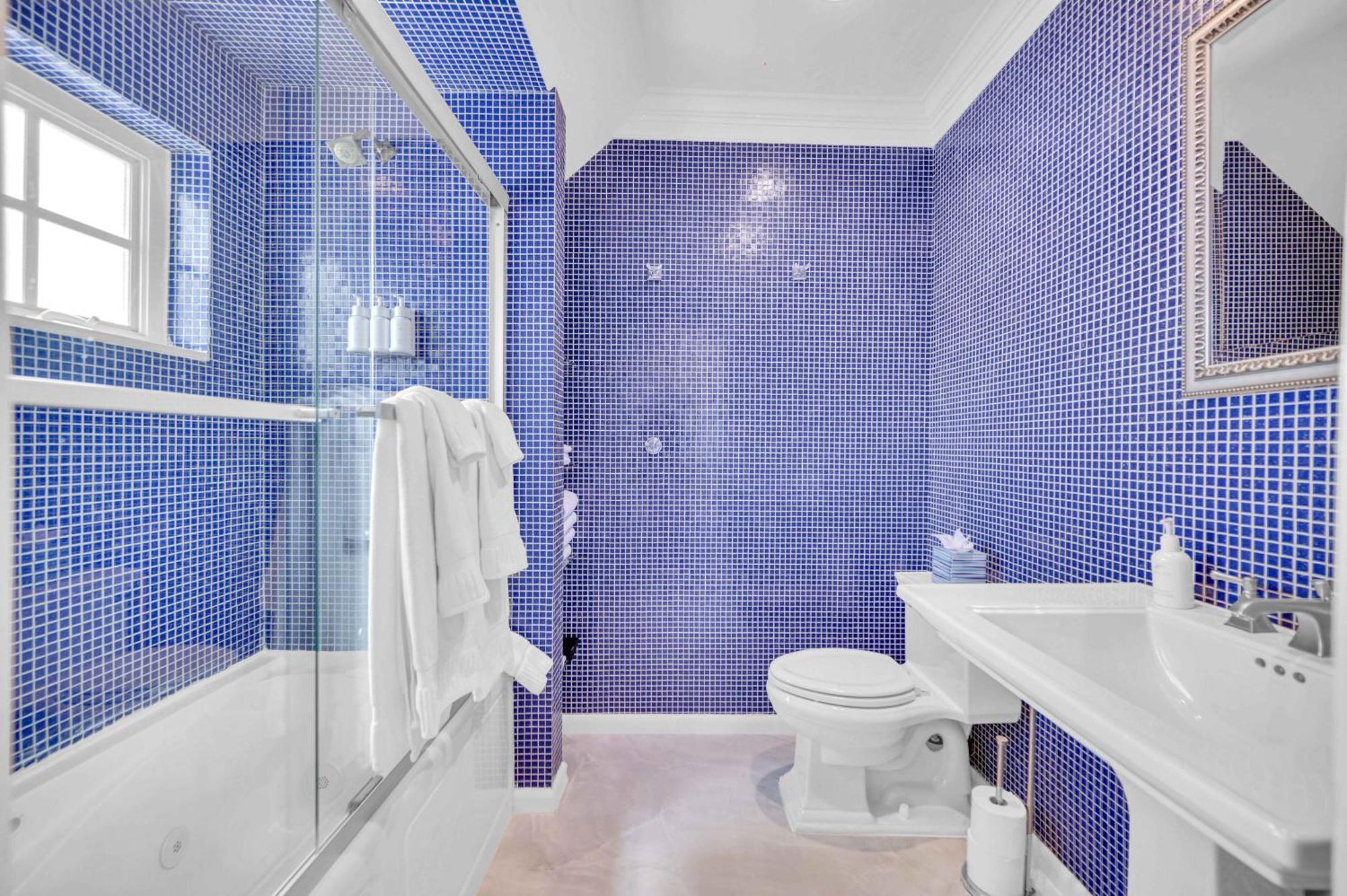 The Modern Castle Canal View Access Rooftop Living Greenhouse Vlllas * Fort Lauderdale