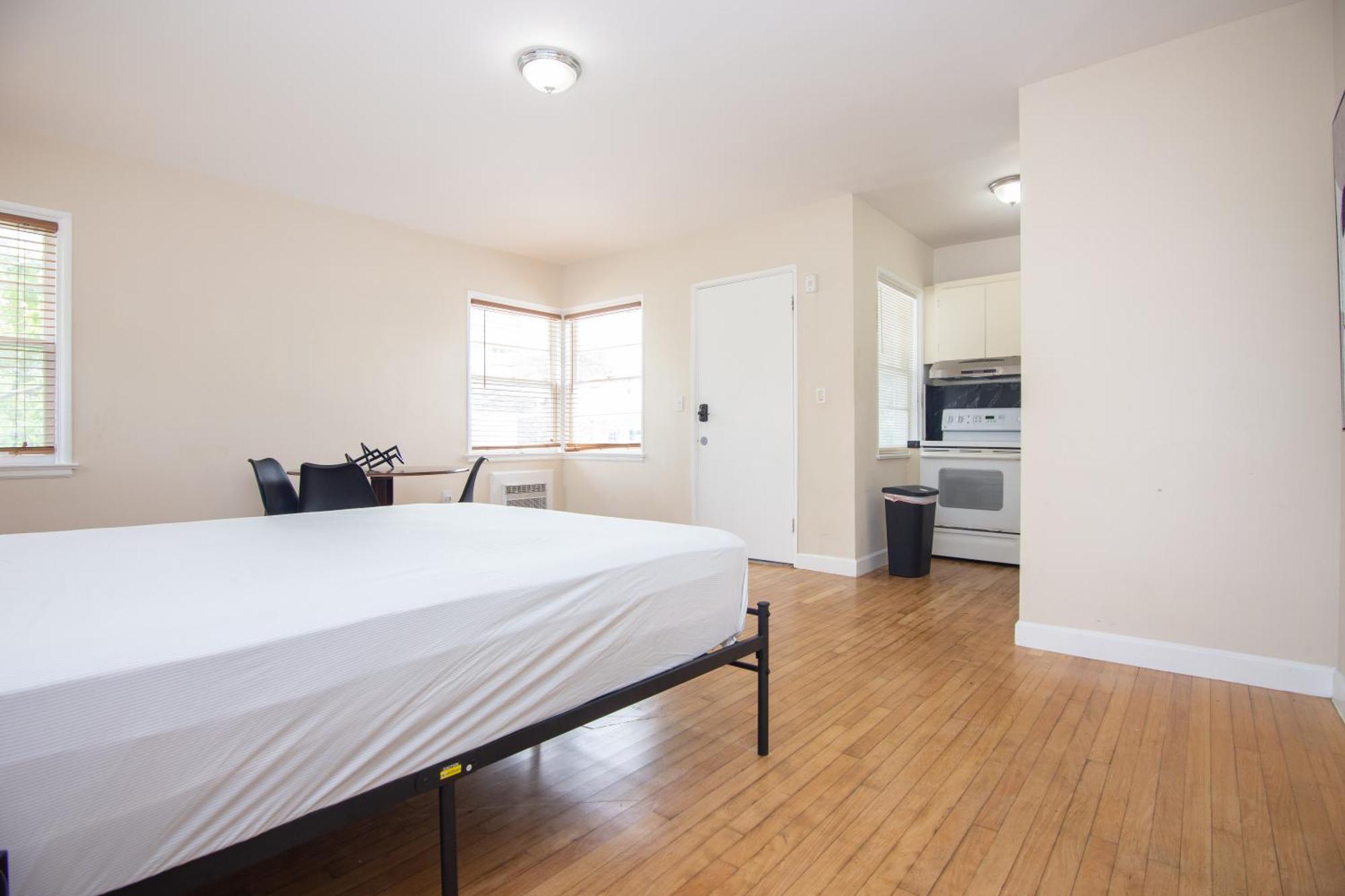 1-bdrm - 5 Minutes Walking Olas Apartment Fort Lauderdale
