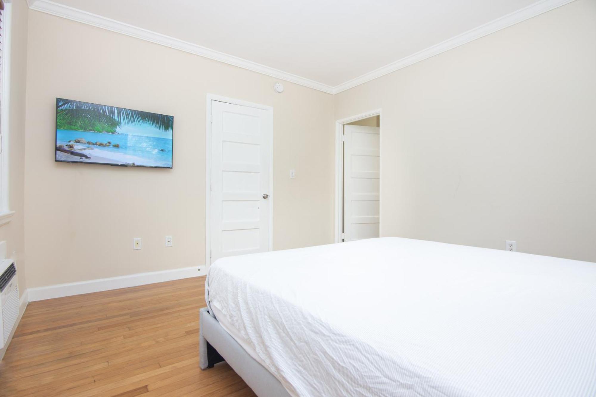 Apartment 1-bdrm - 5 Minutes Walking Olas Fort Lauderdale