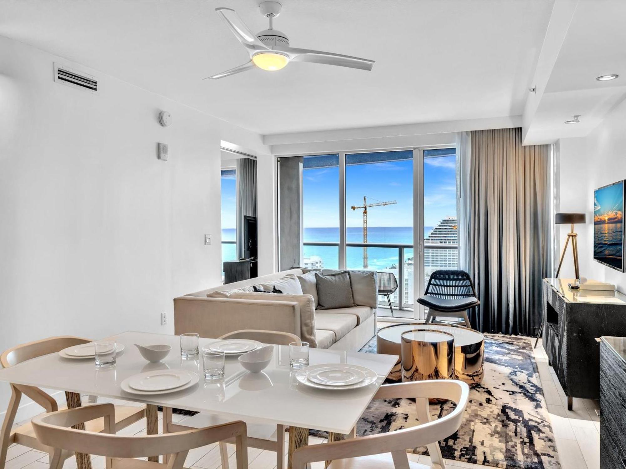 Fll W Residence Penthouse, Amazing Birds Eye Views! Fort Lauderdale