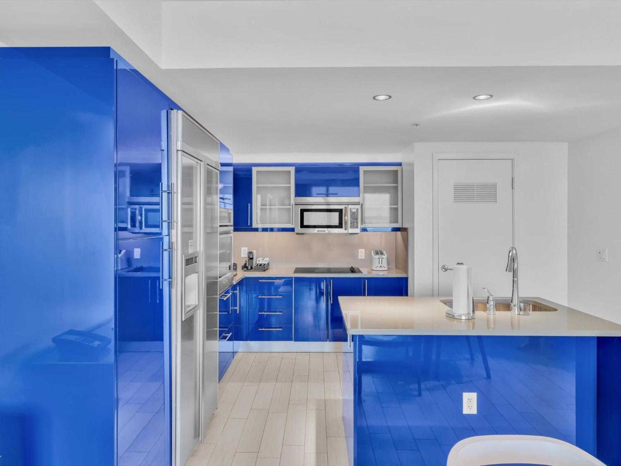 Fll W Residence Penthouse, Amazing Birds Eye Views!