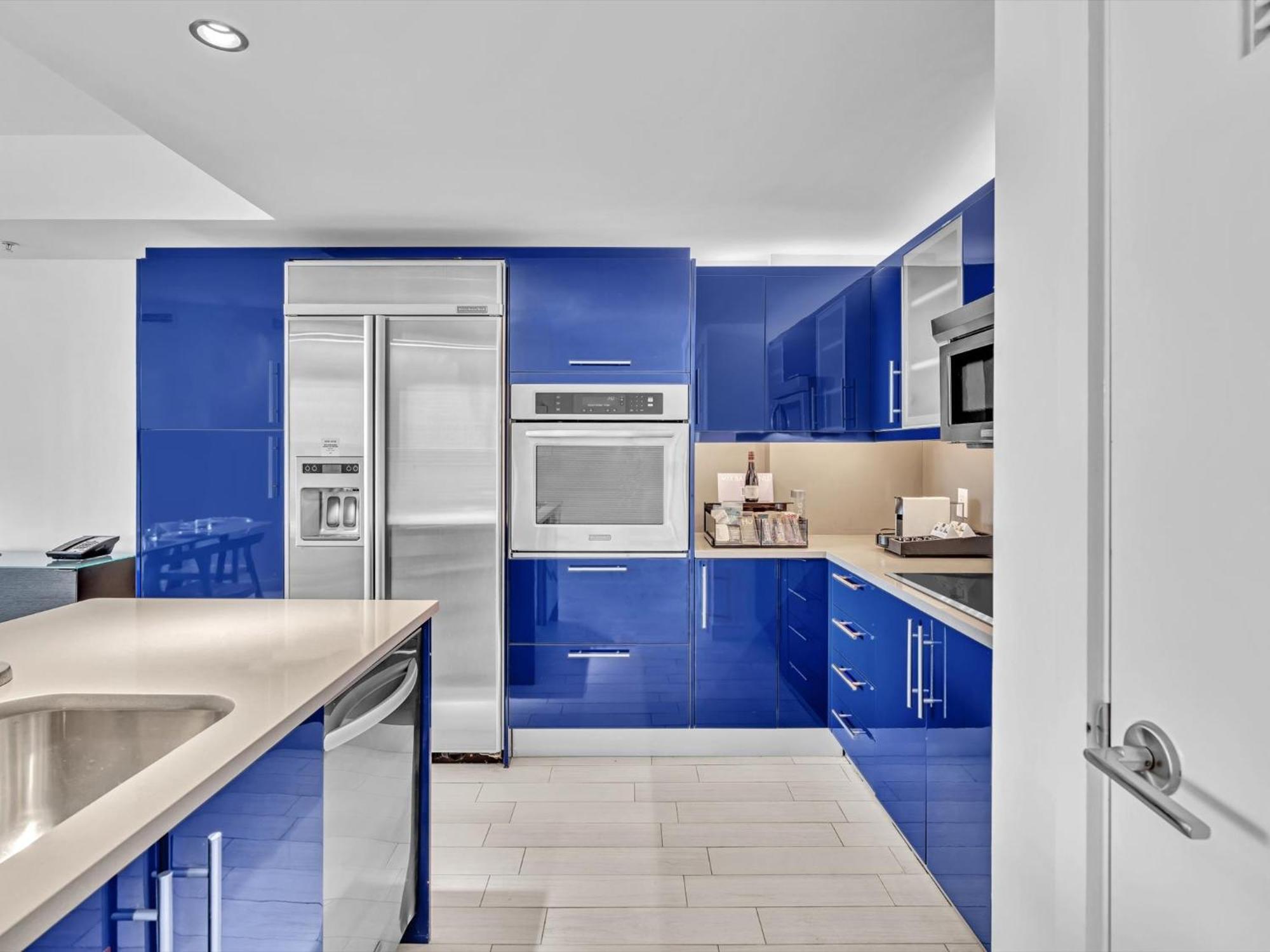 Fll W Residence Penthouse, Amazing Birds Eye Views! Apartment