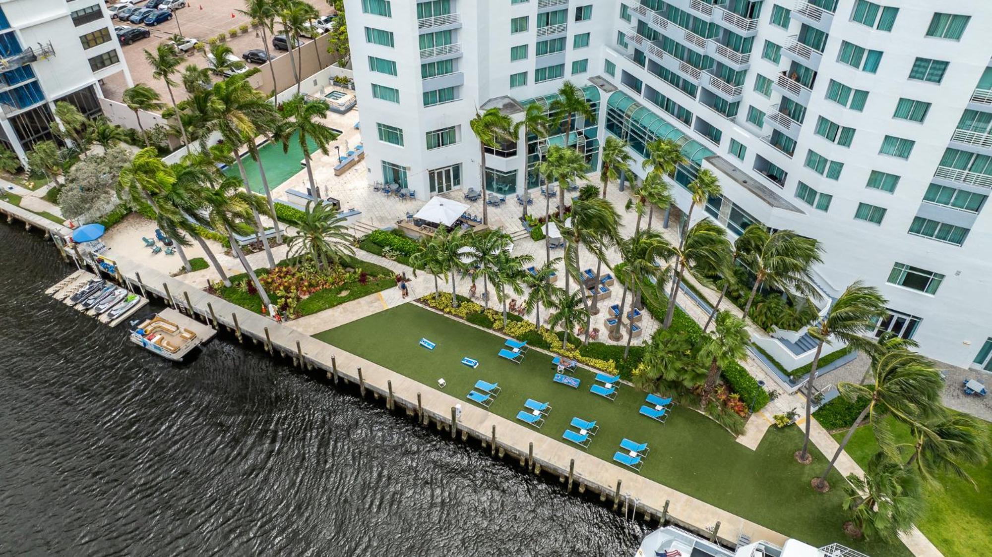 Gallery One Waterfront Suite, 5 Min Walk To * Fort Lauderdale