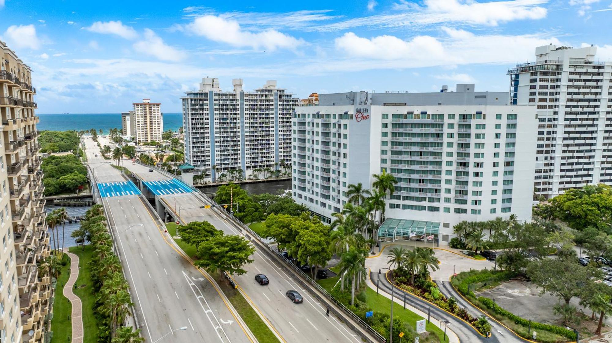Apartment Gallery One Waterfront Suite, 5 Min Walk To *