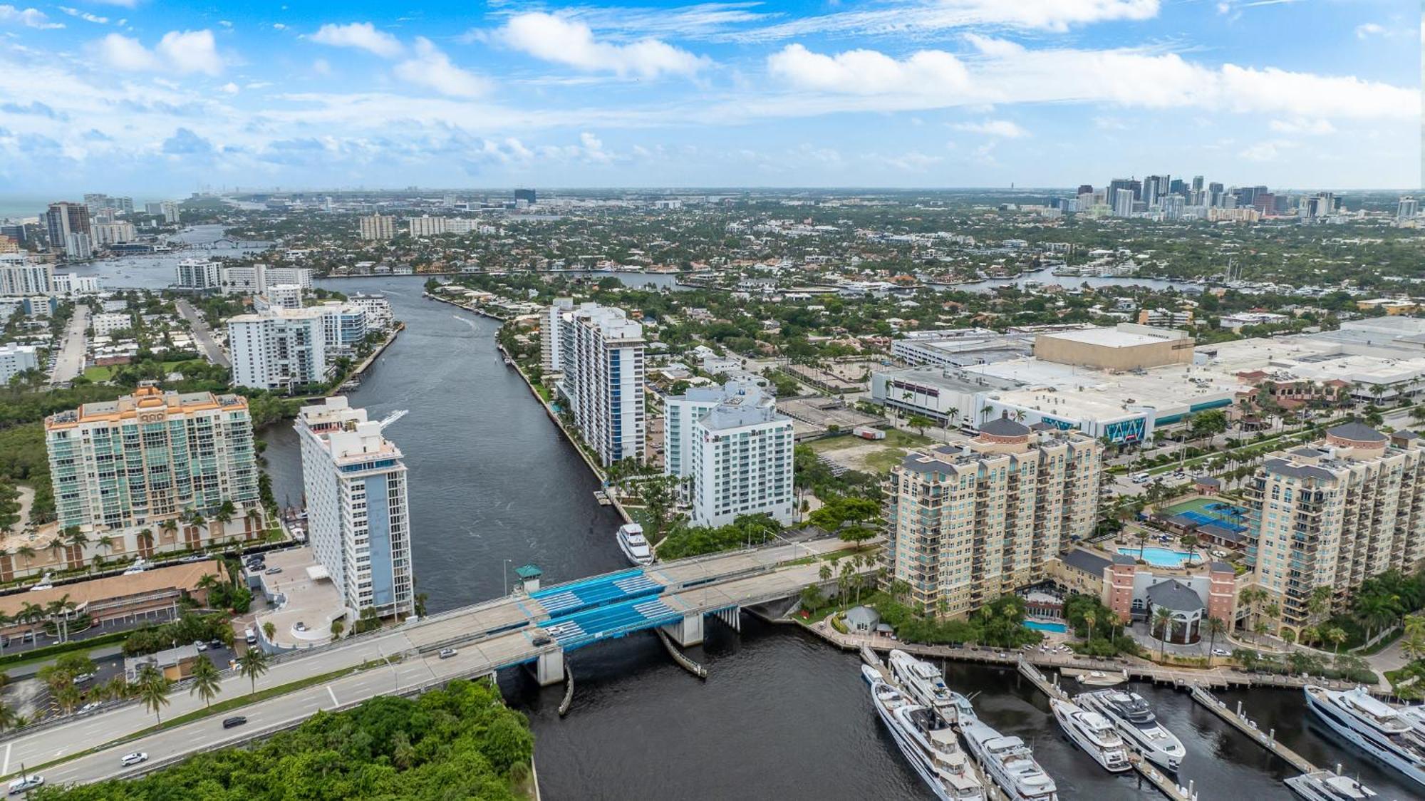 Gallery One Waterfront Suite, 5 Min Walk To * Fort Lauderdale