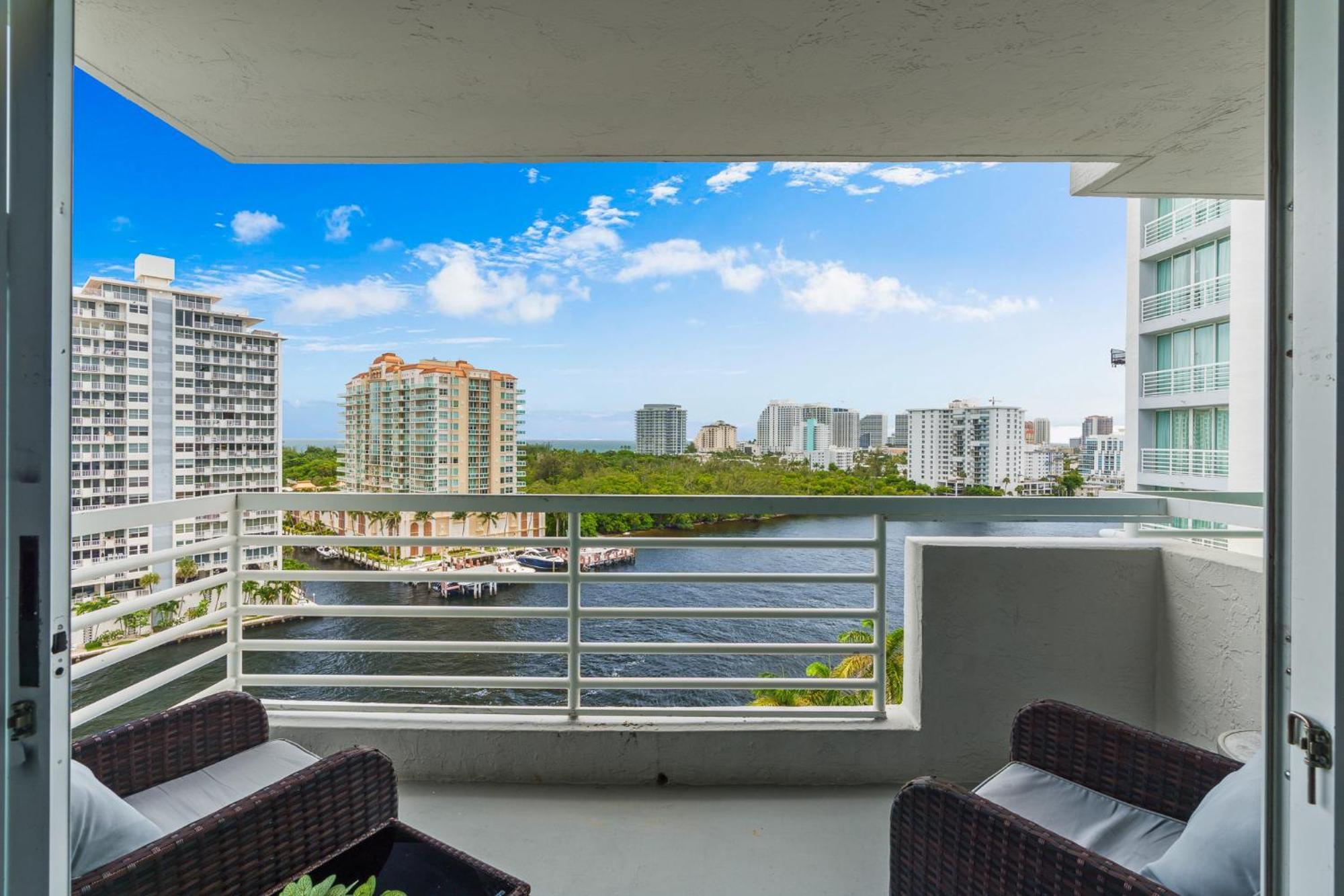 Gallery One Waterfront Suite, 5 Min Walk To Apartment Fort Lauderdale