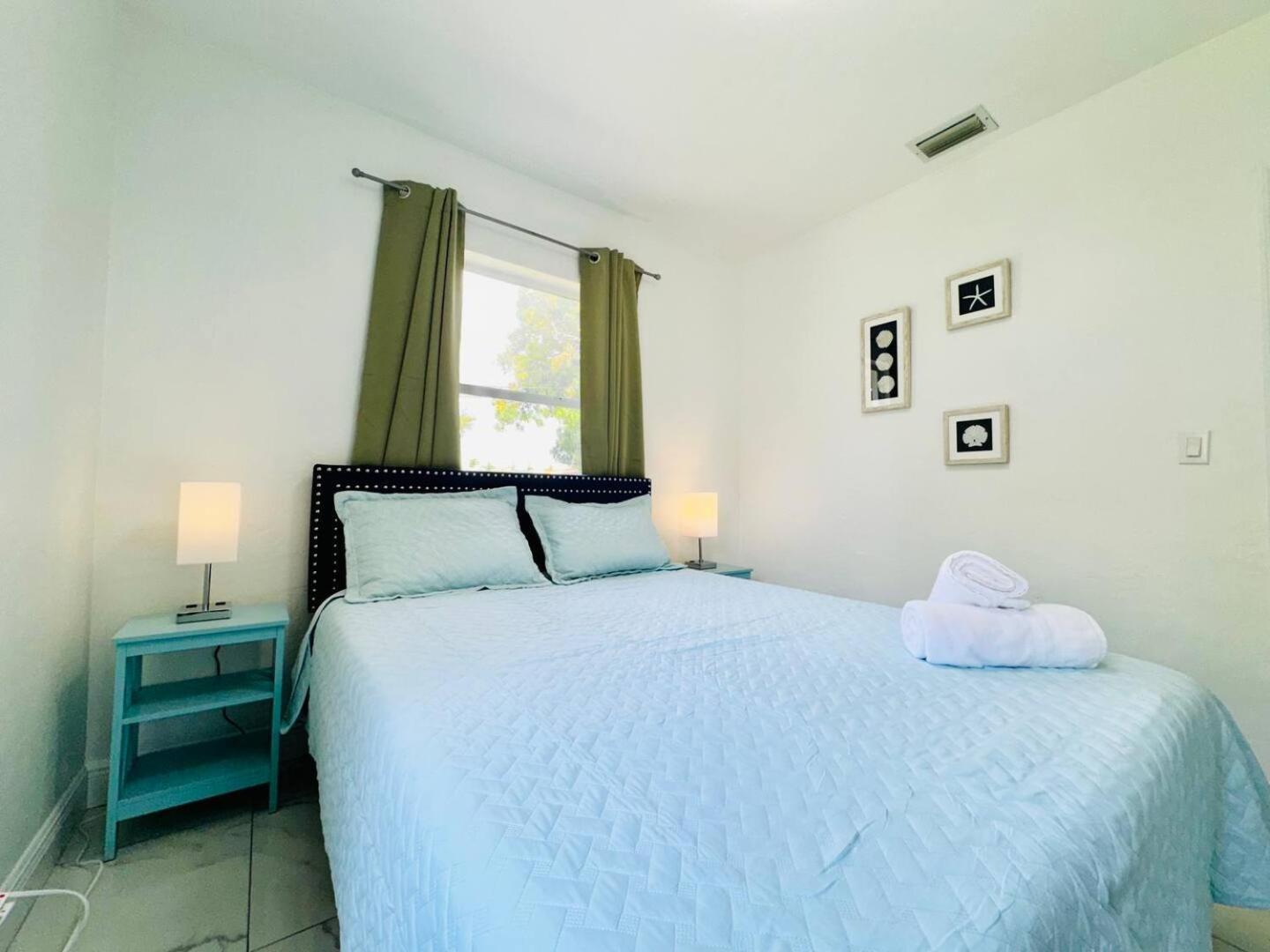 Lauderdale Getaway Near & Airport Holiday home *