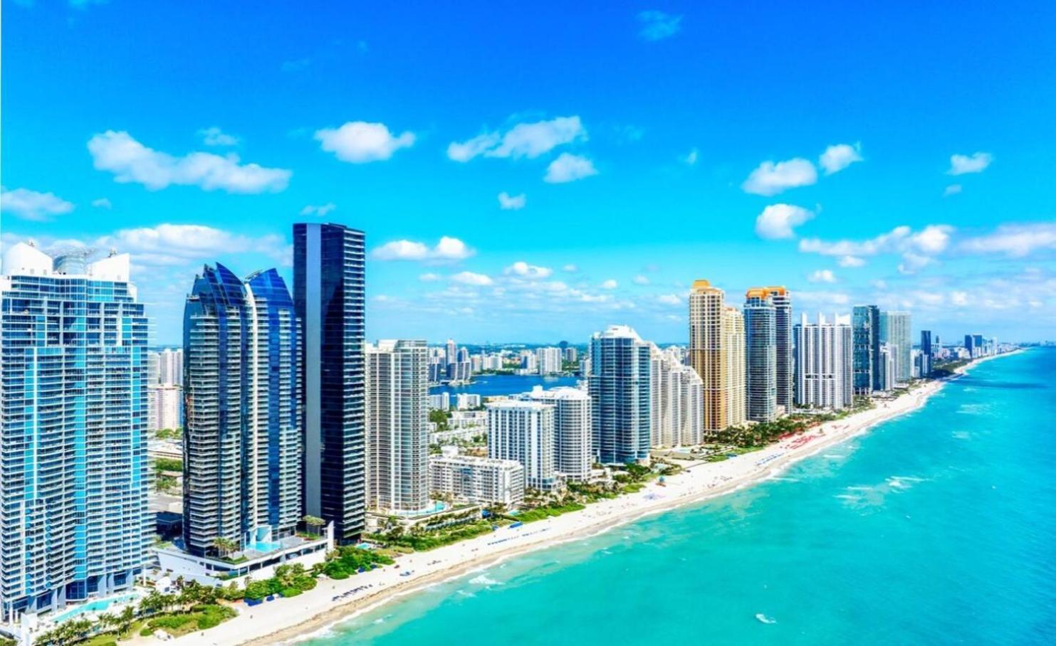 Lauderdale Getaway Near & Airport Holiday home *