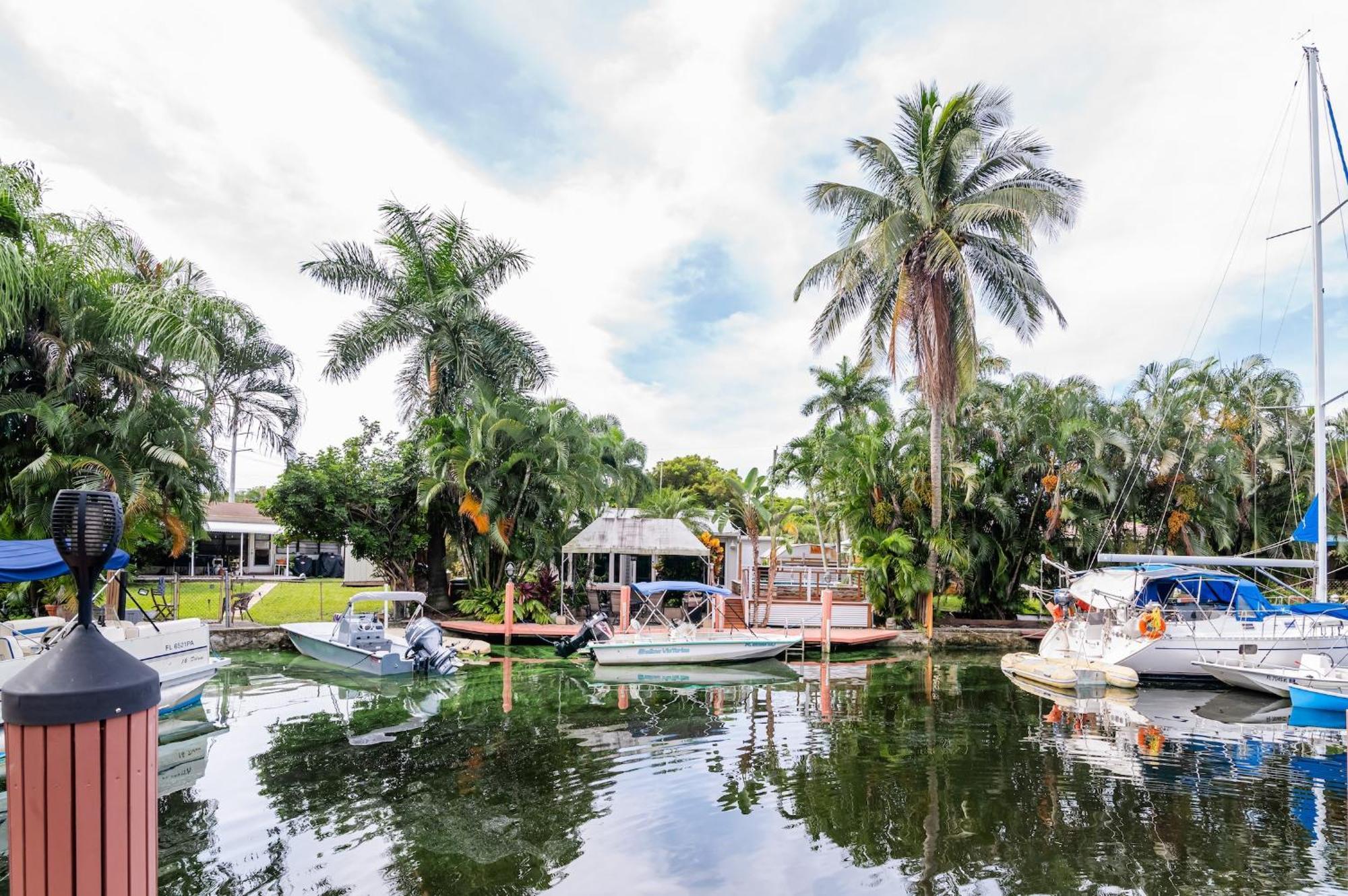 Charming 2br Waterfront House Holiday home Fort Lauderdale