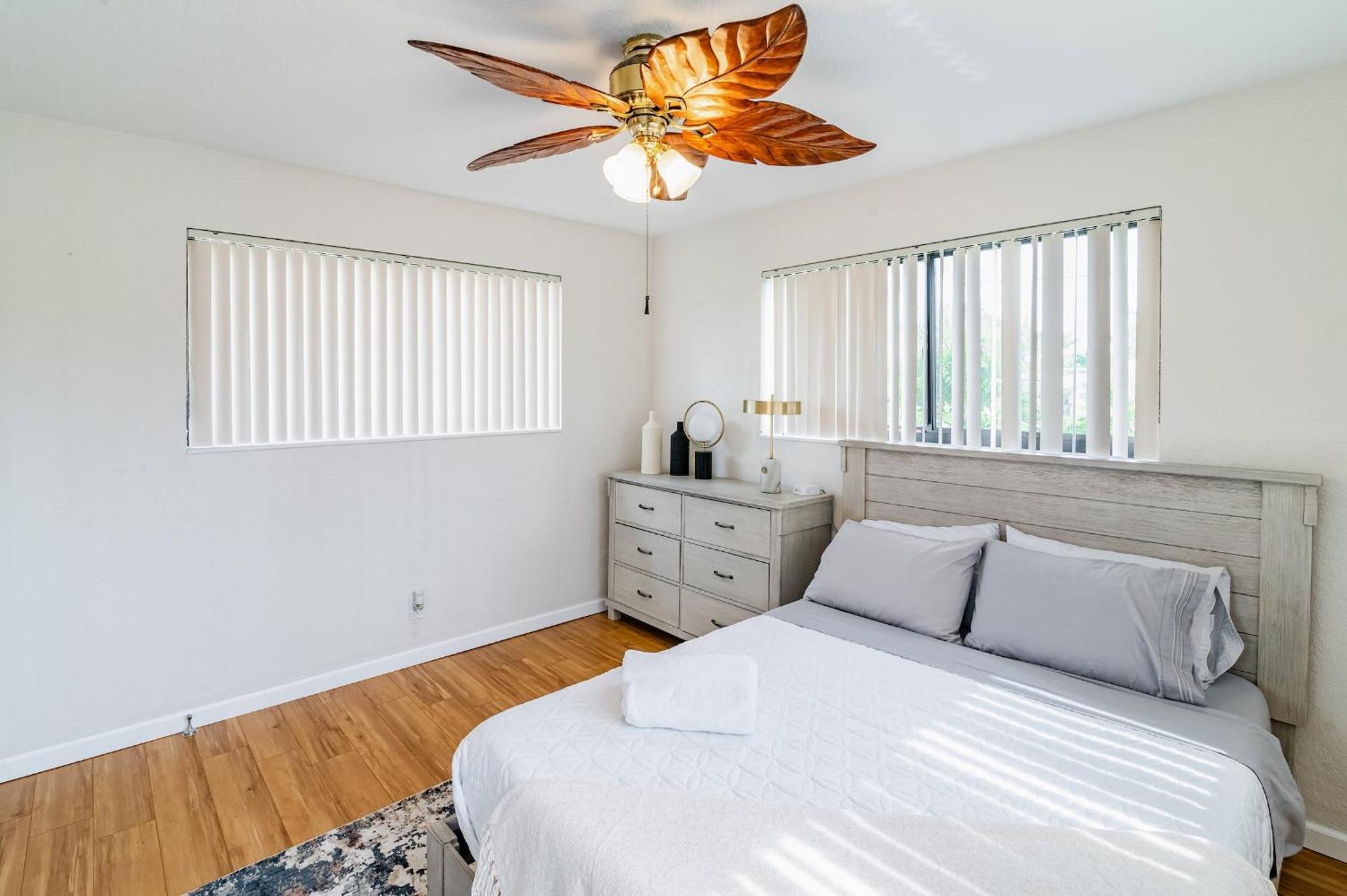 Charming 2br Waterfront House Fort Lauderdale