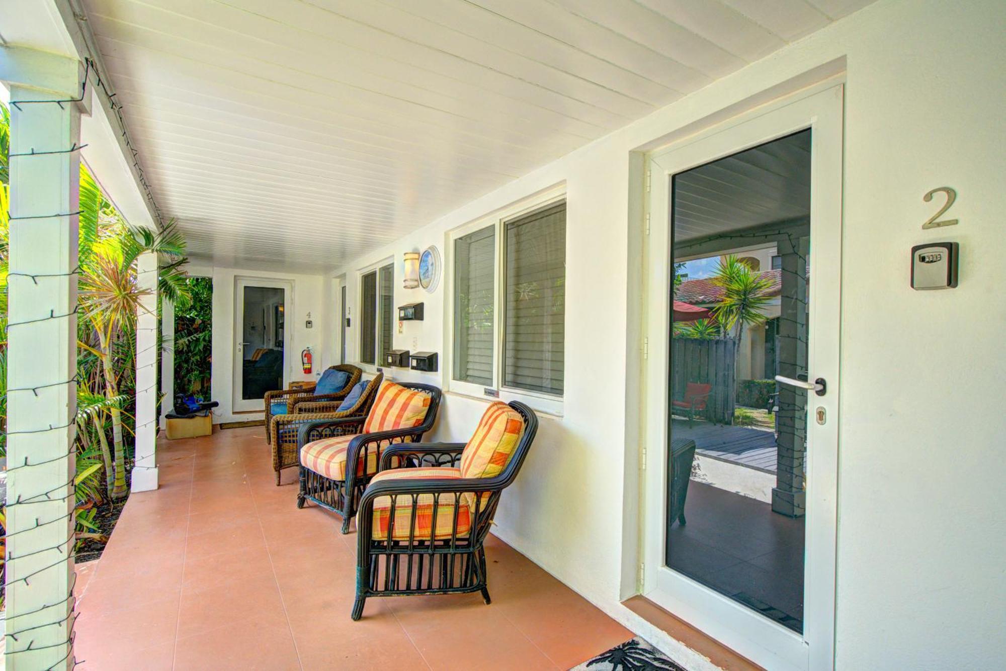 Efficiency 3 On Water Olas And Free Kayaks Holiday home *